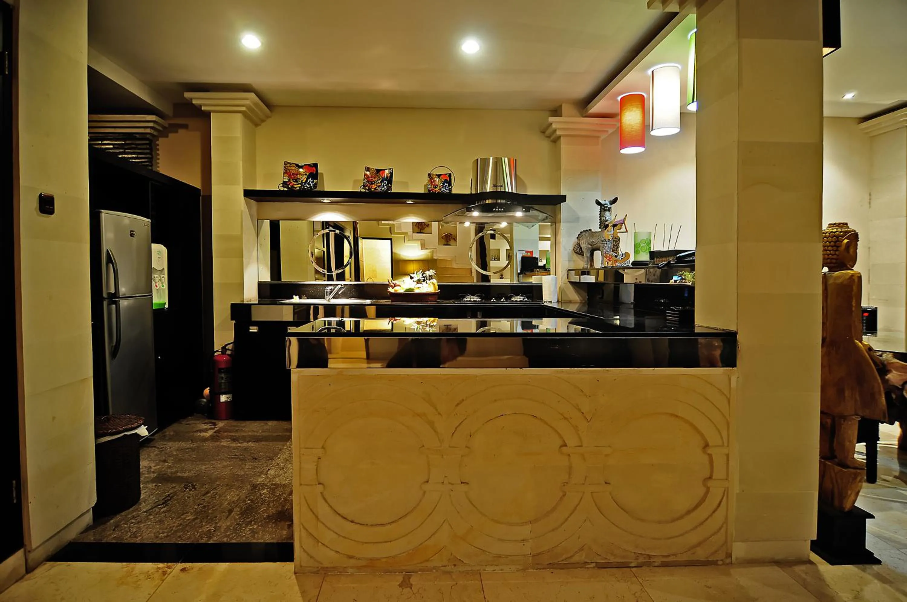 Kitchen or kitchenette in Harmony Villa Dua