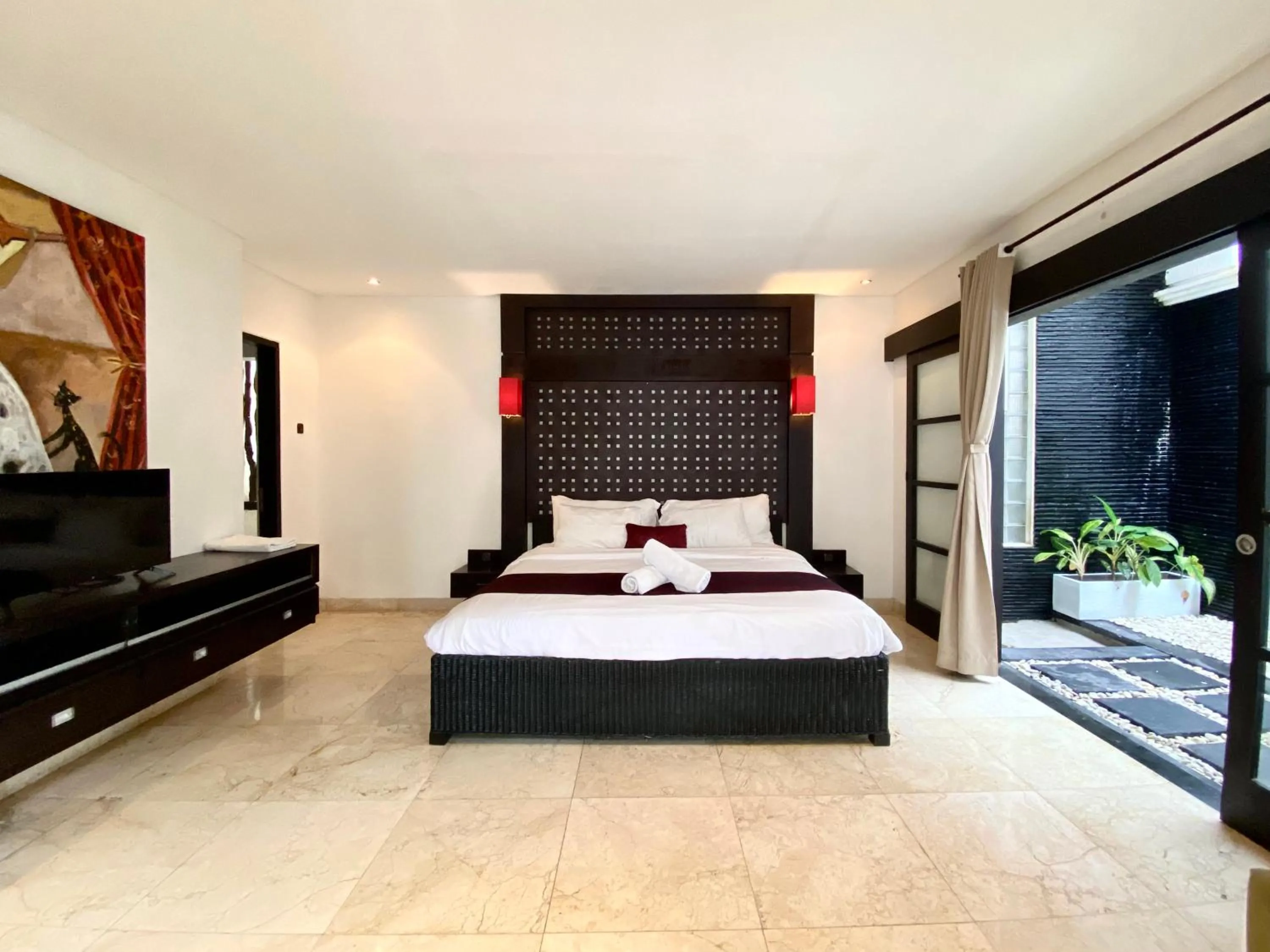 Bed in Harmony Villa Dua