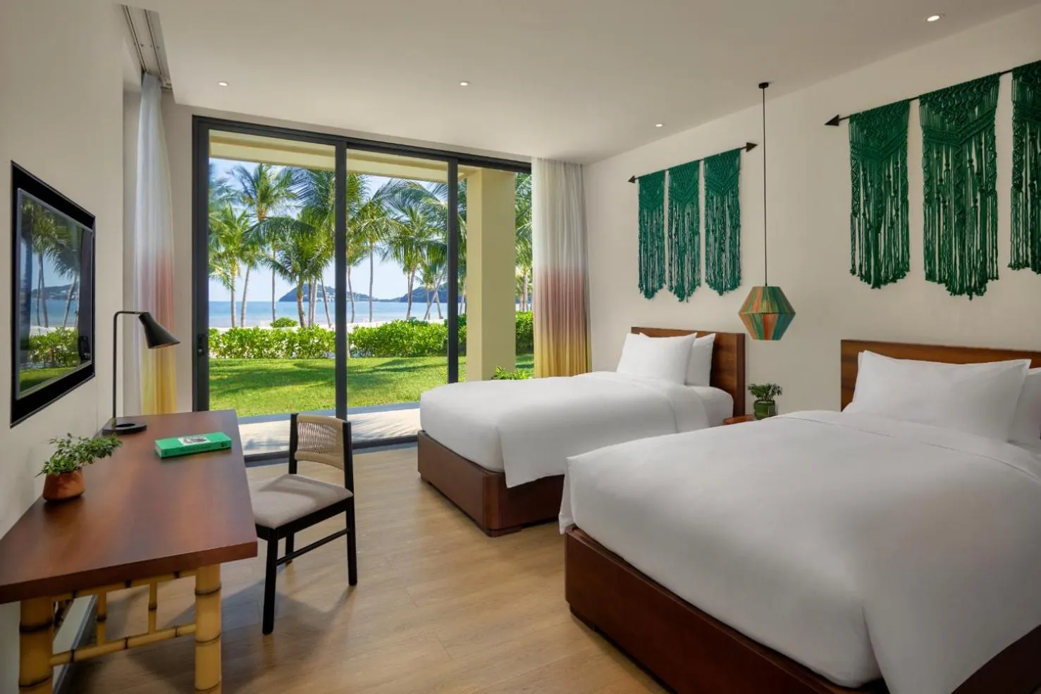 Bedroom, Bed in New World Phu Quoc Resort