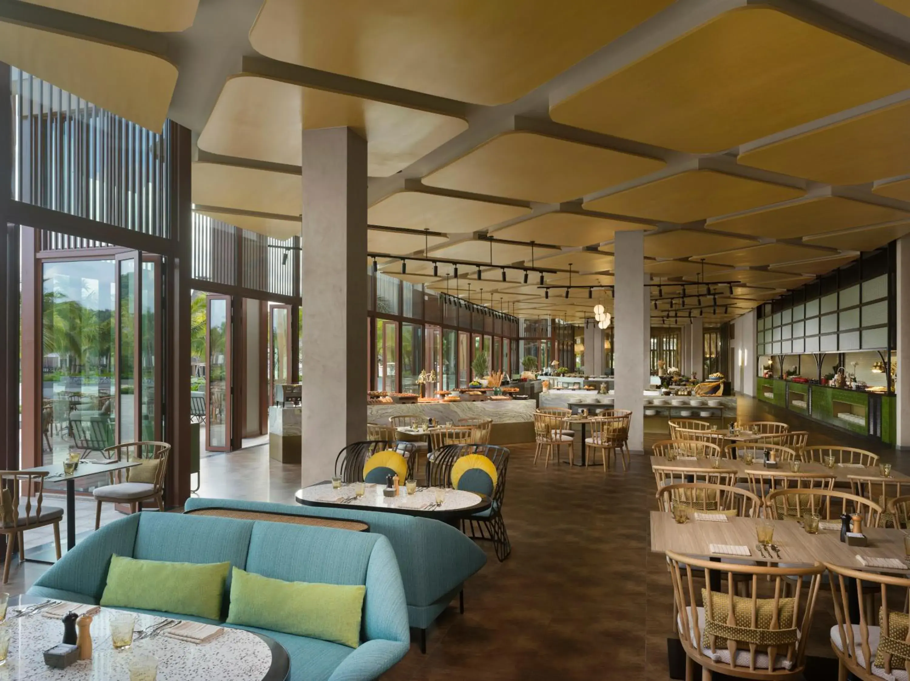 Restaurant/places to eat in New World Phu Quoc Resort Restaurant/places to eat in New World Phu Quoc Resort