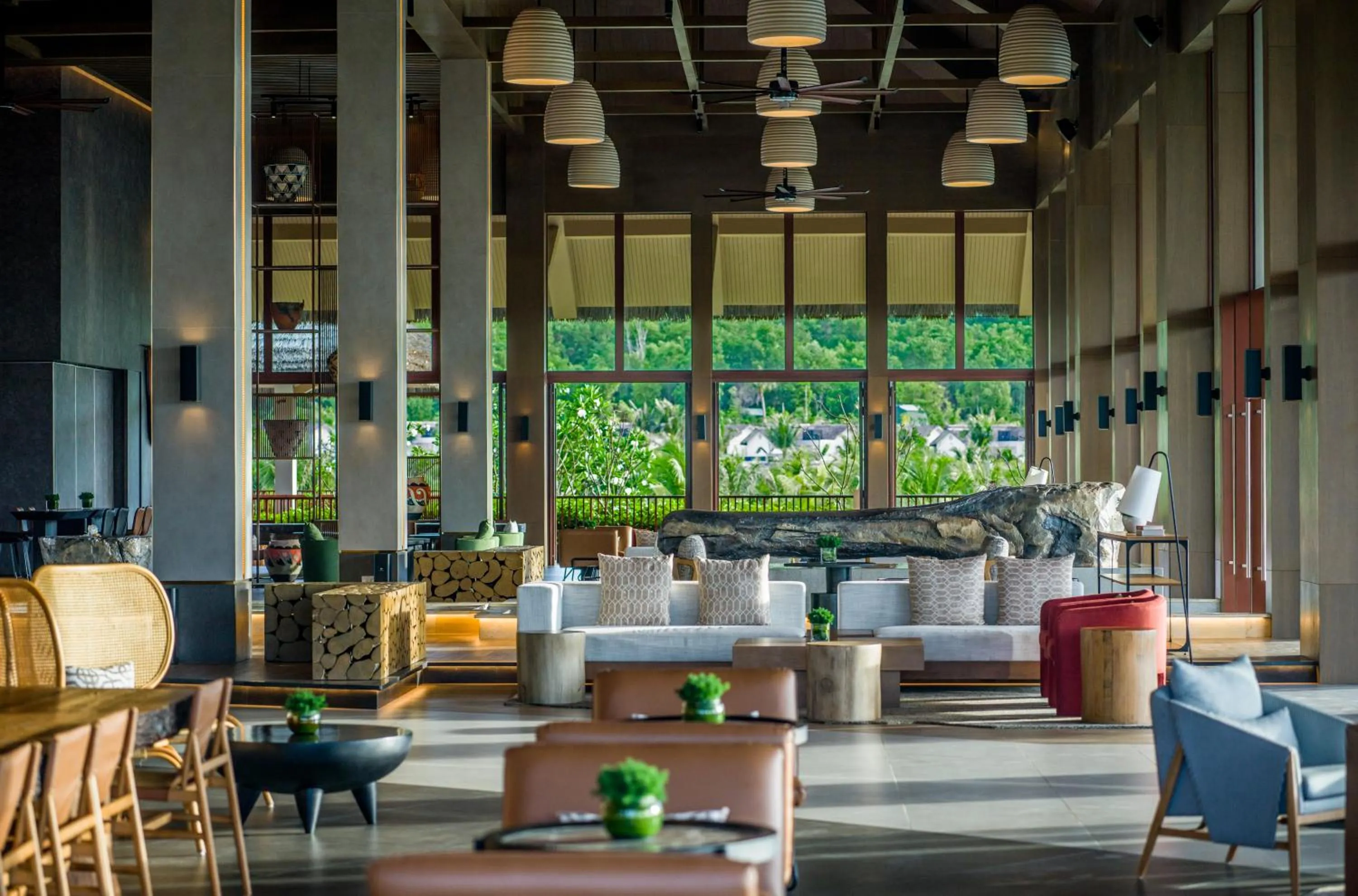 Lobby or reception in New World Phu Quoc Resort