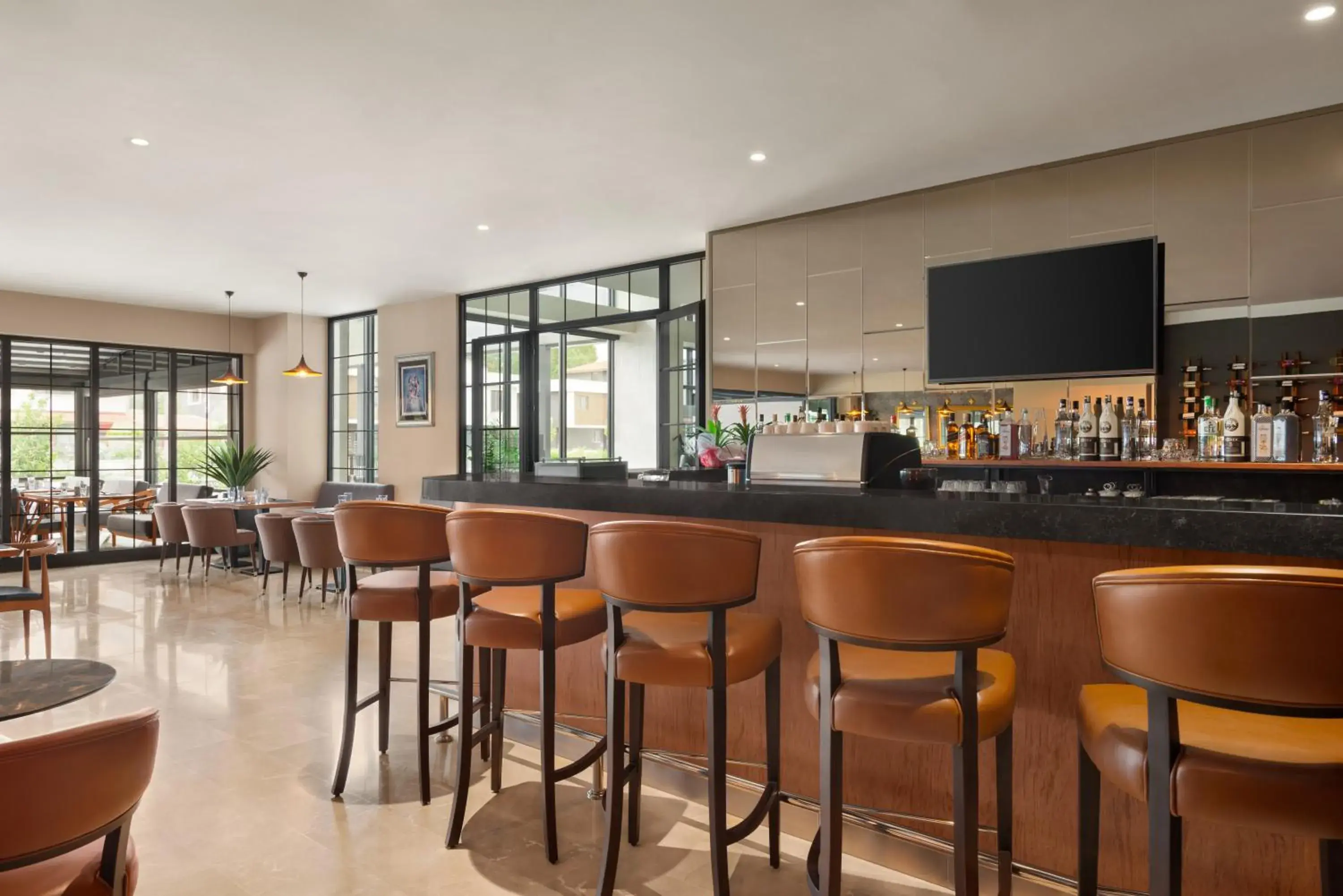 Restaurant/places to eat in Ramada by Wyndham Izmir Aliaga Restaurant/places to eat in Ramada by Wyndham Izmir Aliaga