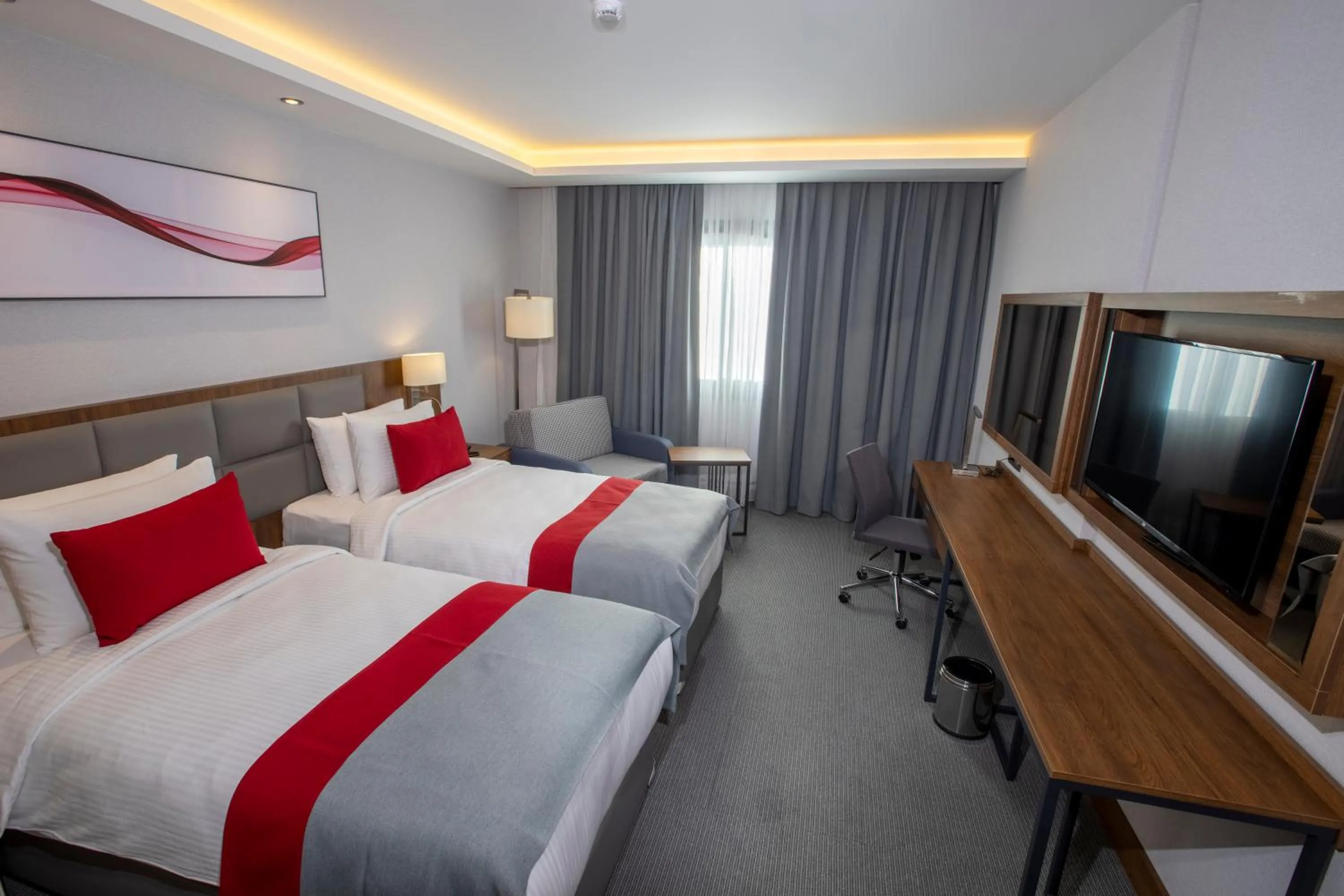 Guests, Bed in Ramada by Wyndham Izmir Aliaga
