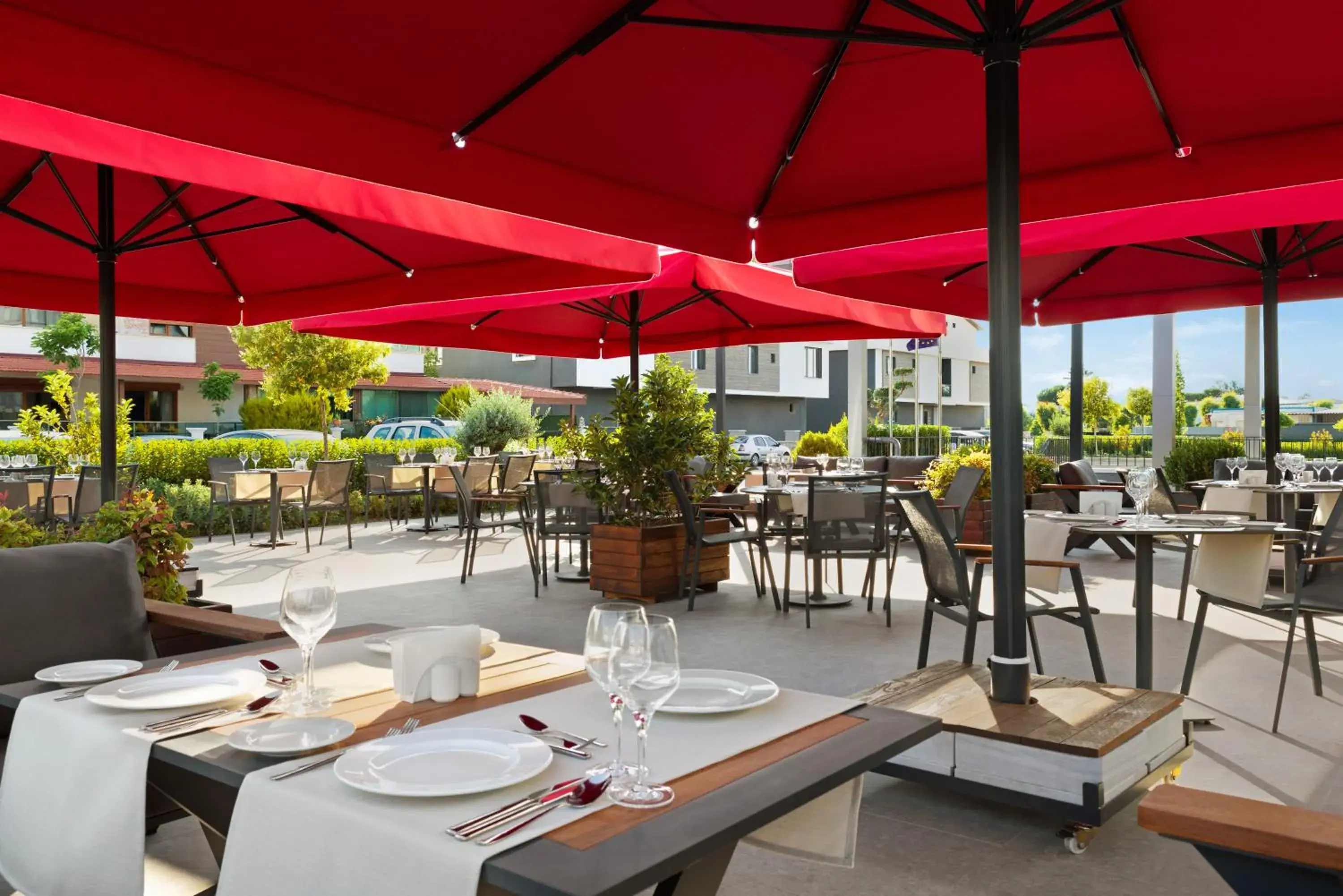 Restaurant/places to eat in Ramada by Wyndham Izmir Aliaga Restaurant/places to eat in Ramada by Wyndham Izmir Aliaga