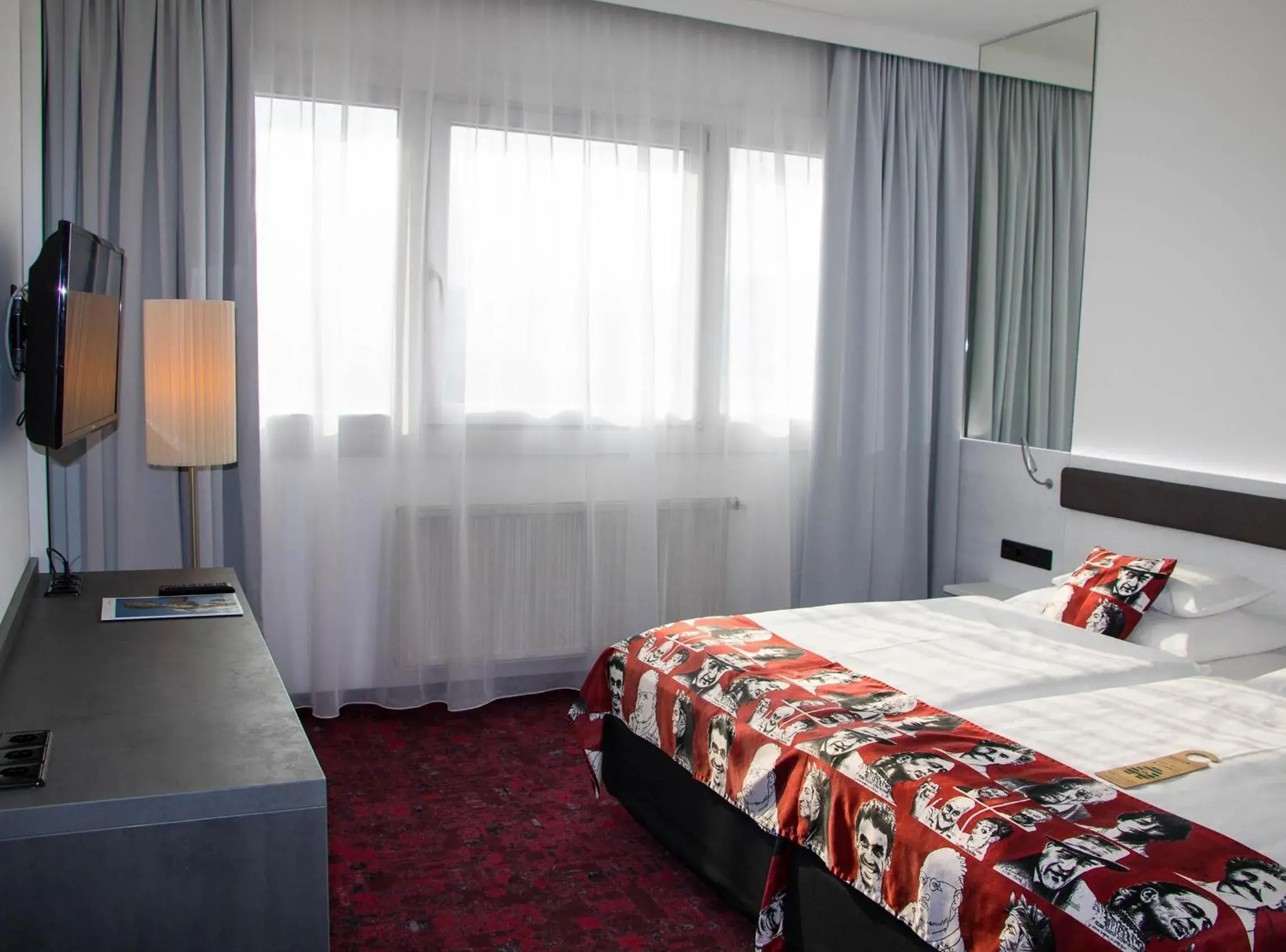 TV and multimedia, Bed in ARCOTEL Nike Linz TV and multimedia, Bed in ARCOTEL Nike Linz