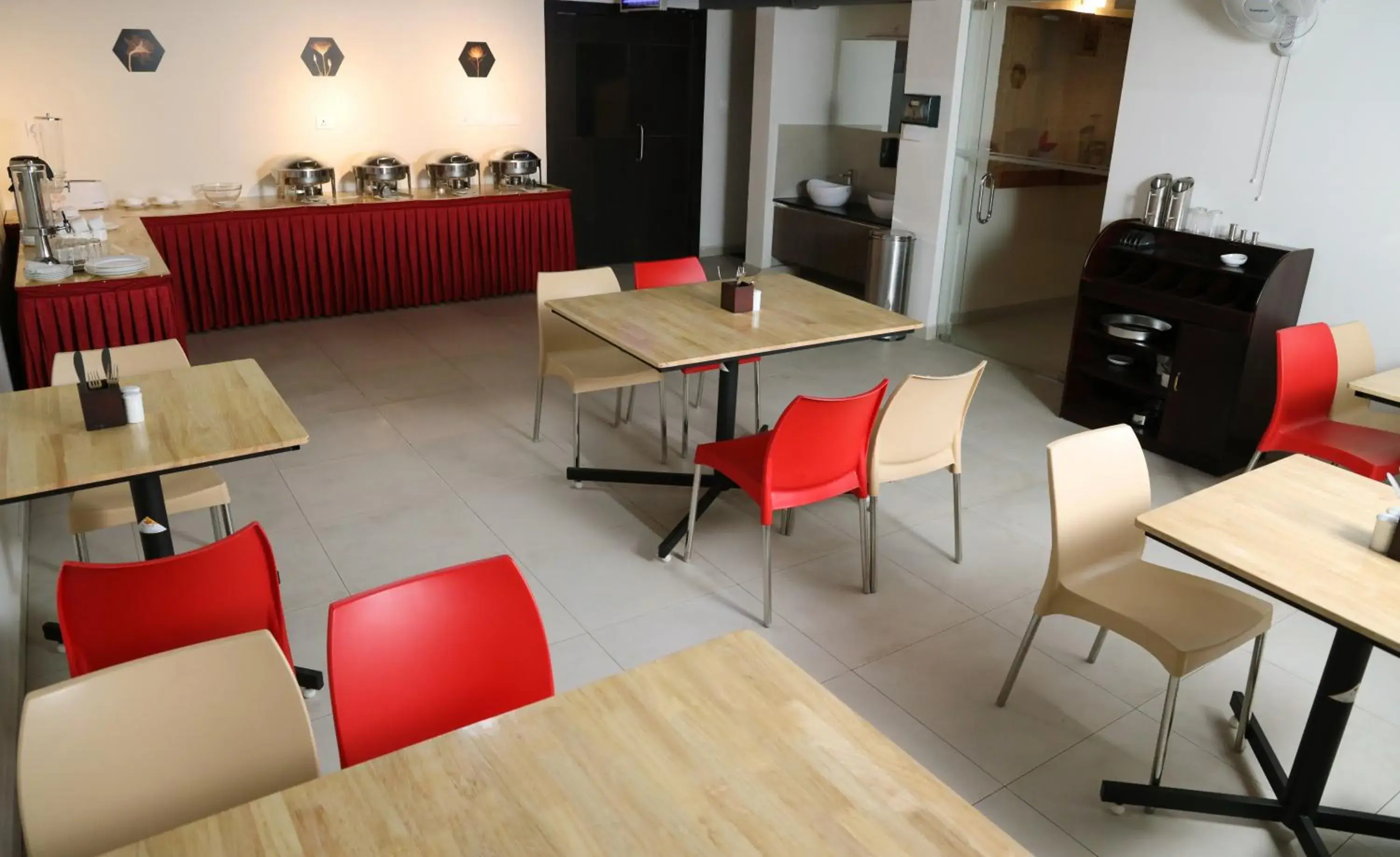 Restaurant/places to eat in Lavender Infopark Kochi Restaurant/places to eat in Lavender Infopark Kochi