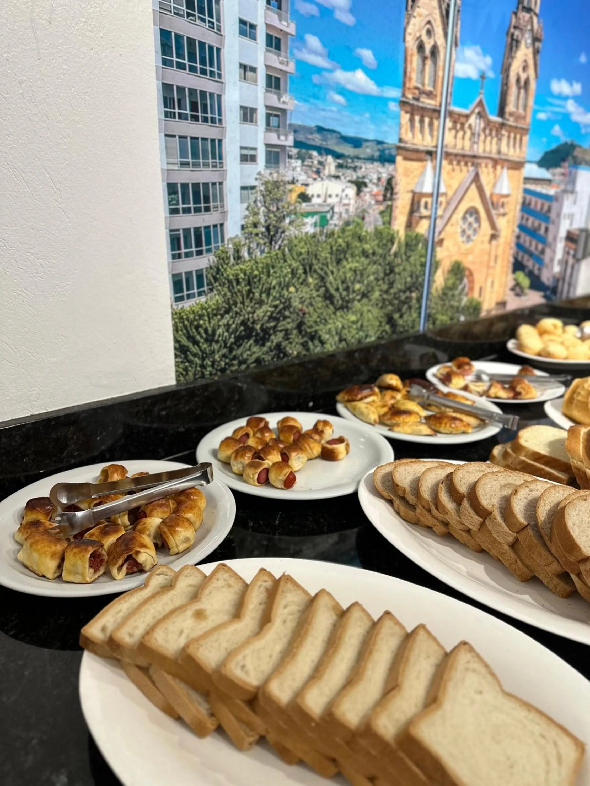 Buffet breakfast in Nacional Park Hotel Lages