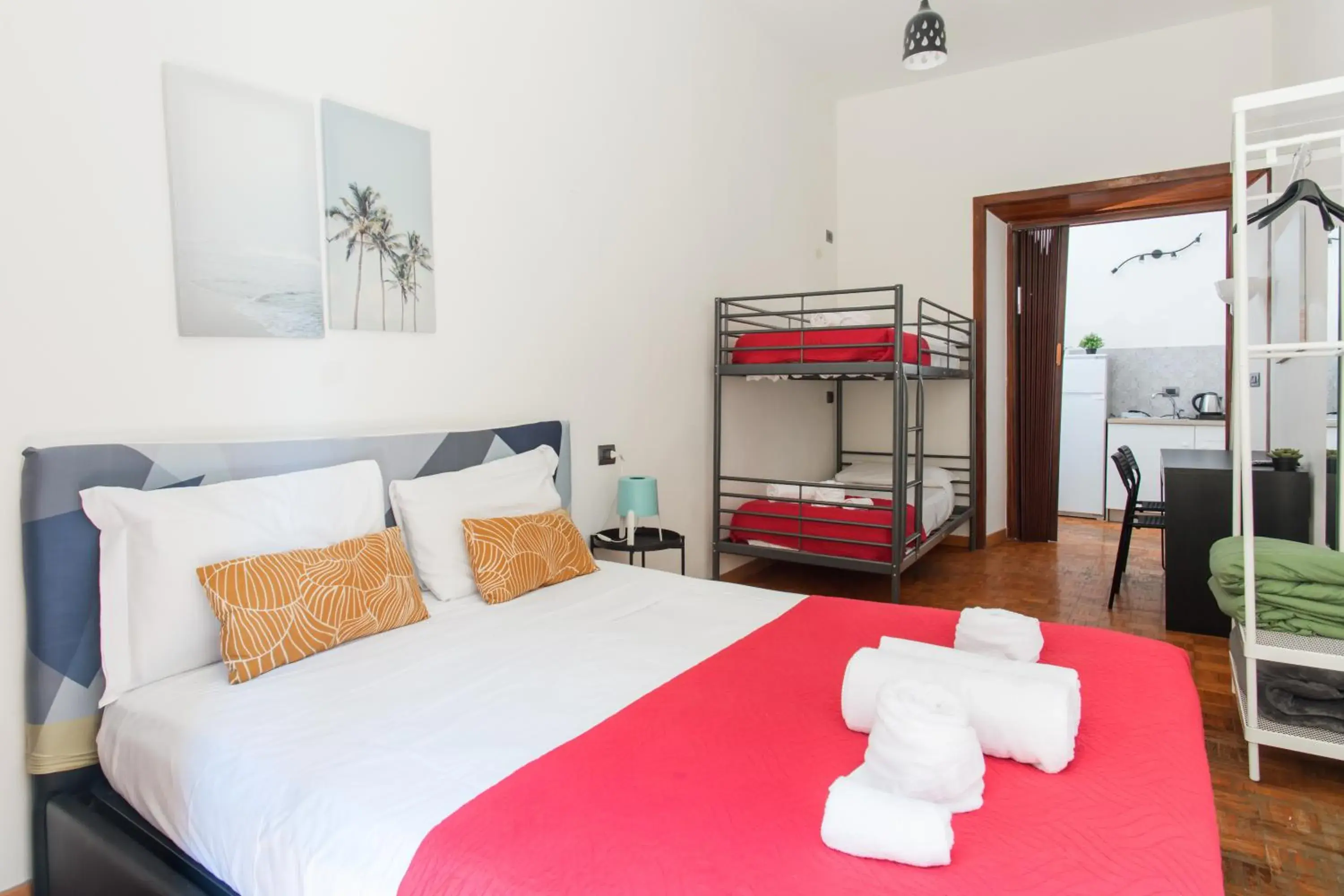 Bed in Inside Chiaia Rooms Bed in Inside Chiaia Rooms