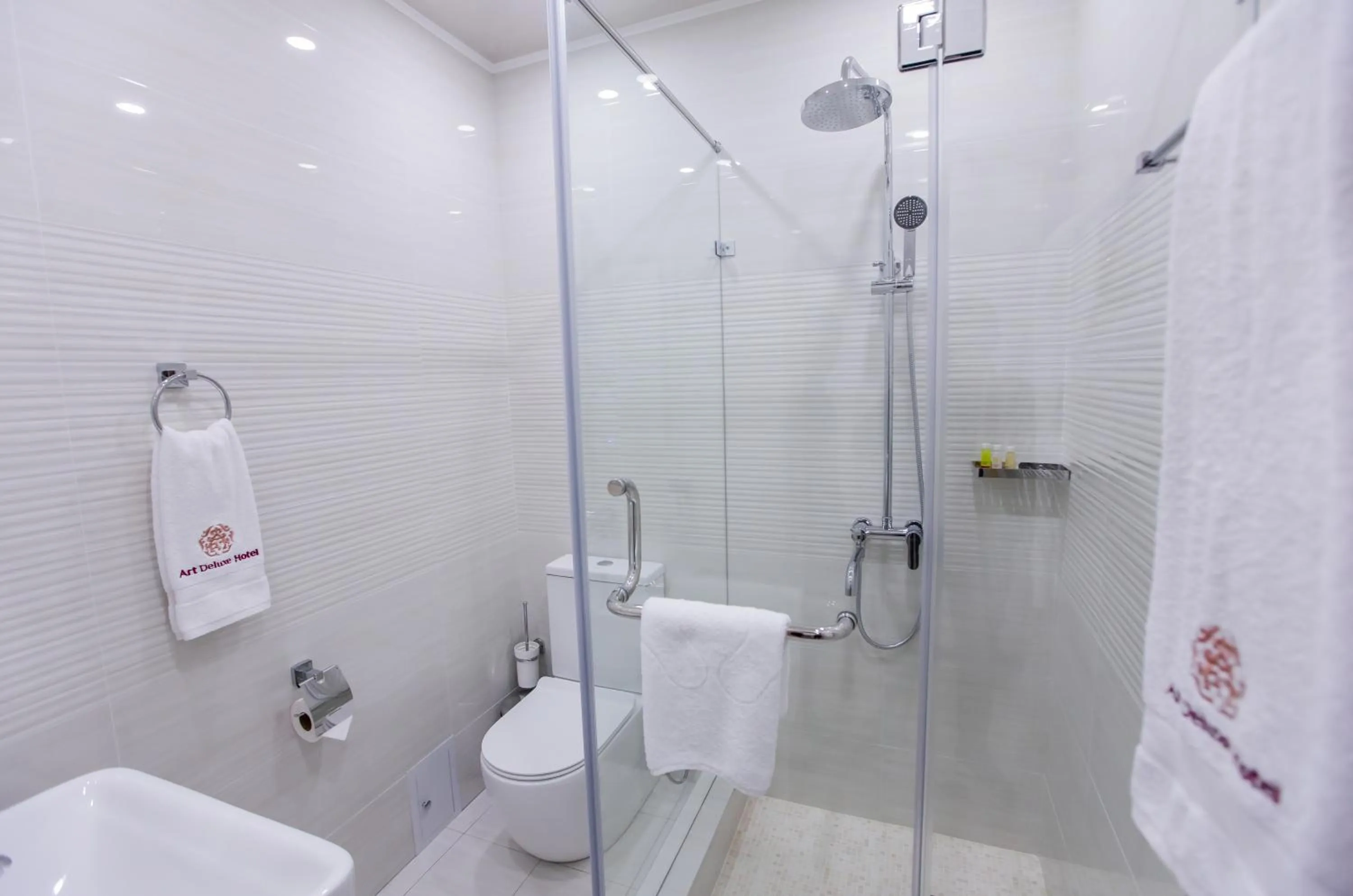 Bathroom in Art Deluxe Hotel