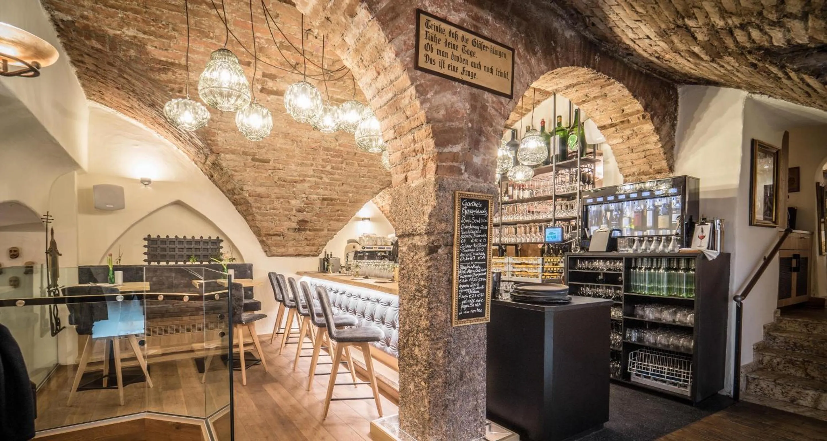 Restaurant/places to eat in Hotel Goldener Adler, BW Signature Collection