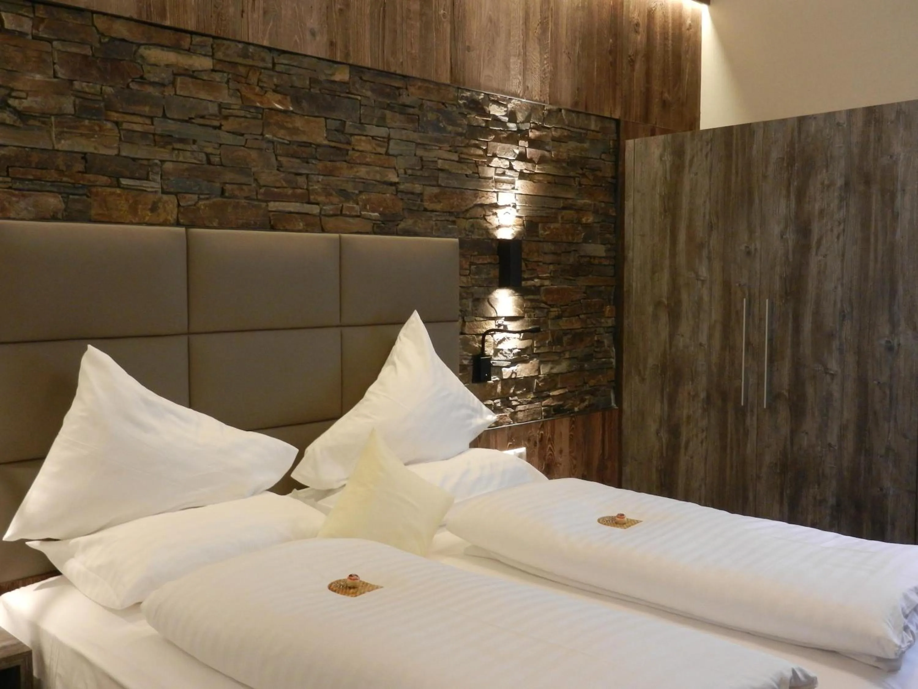 Bedroom, Bed in Hotel Goldener Adler, BW Signature Collection