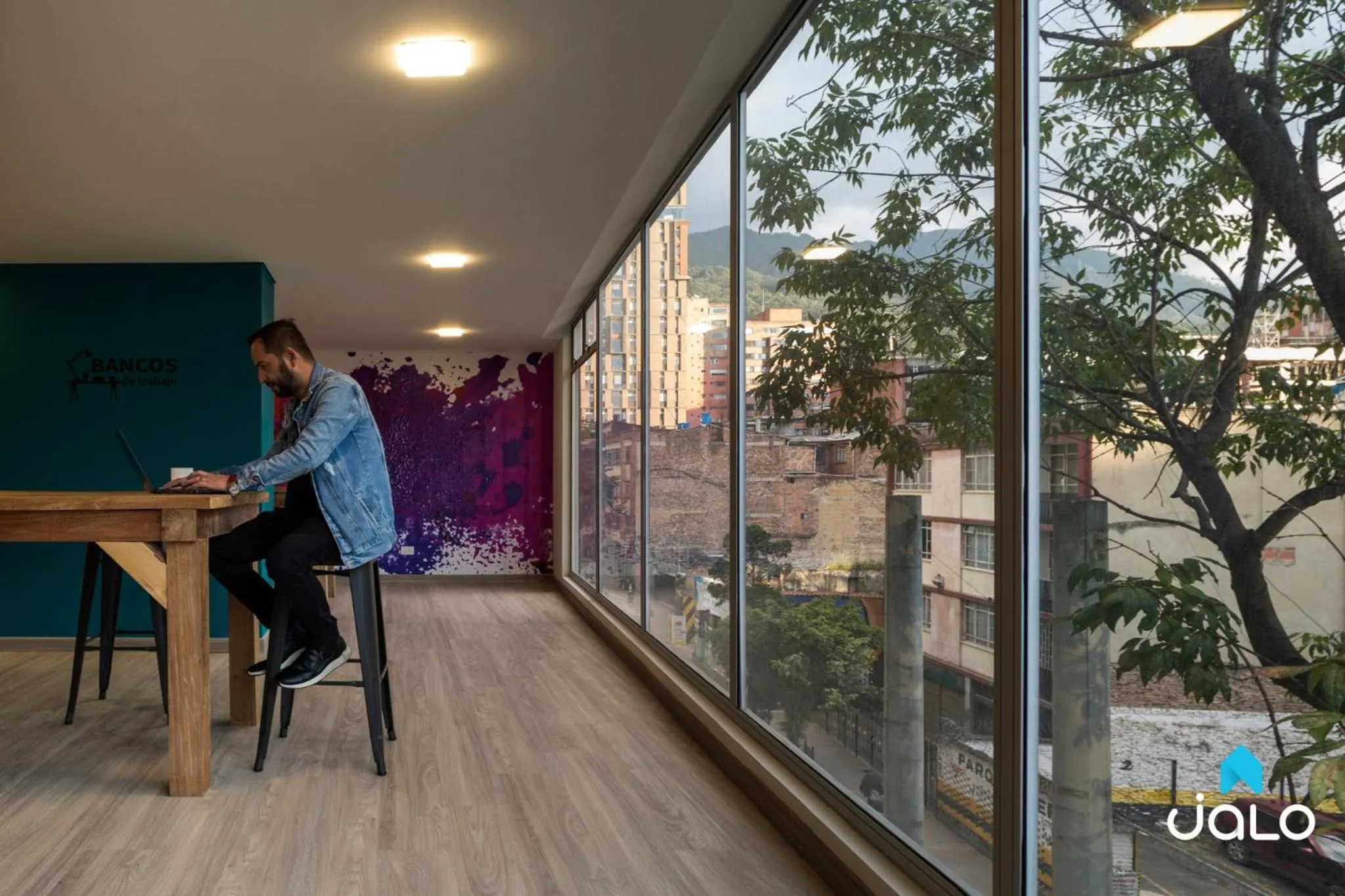 Seating area in Torre Acqua Lofts - Downtown Bogota By Jalo