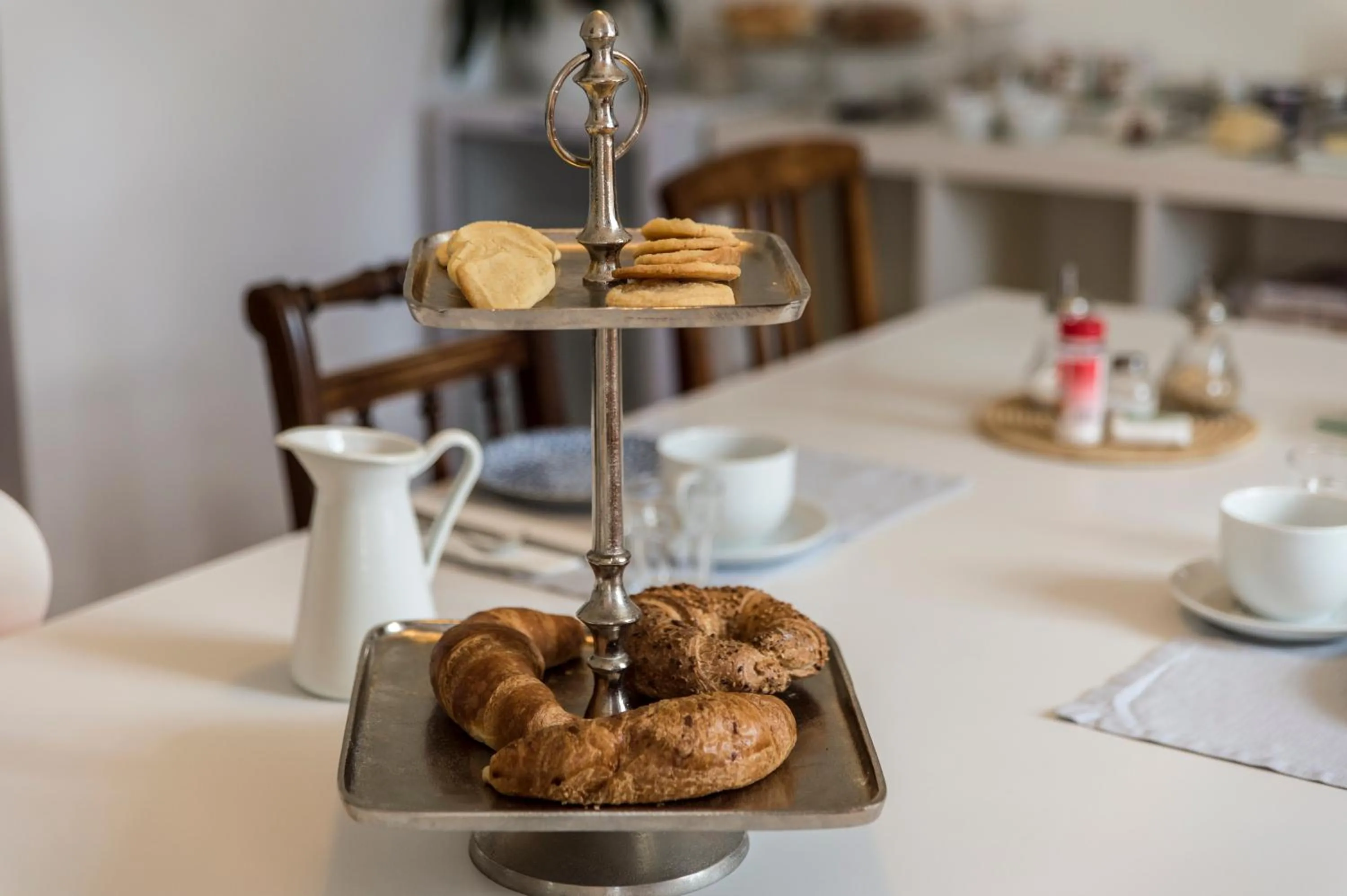 Continental breakfast in B&B villa sempreverde