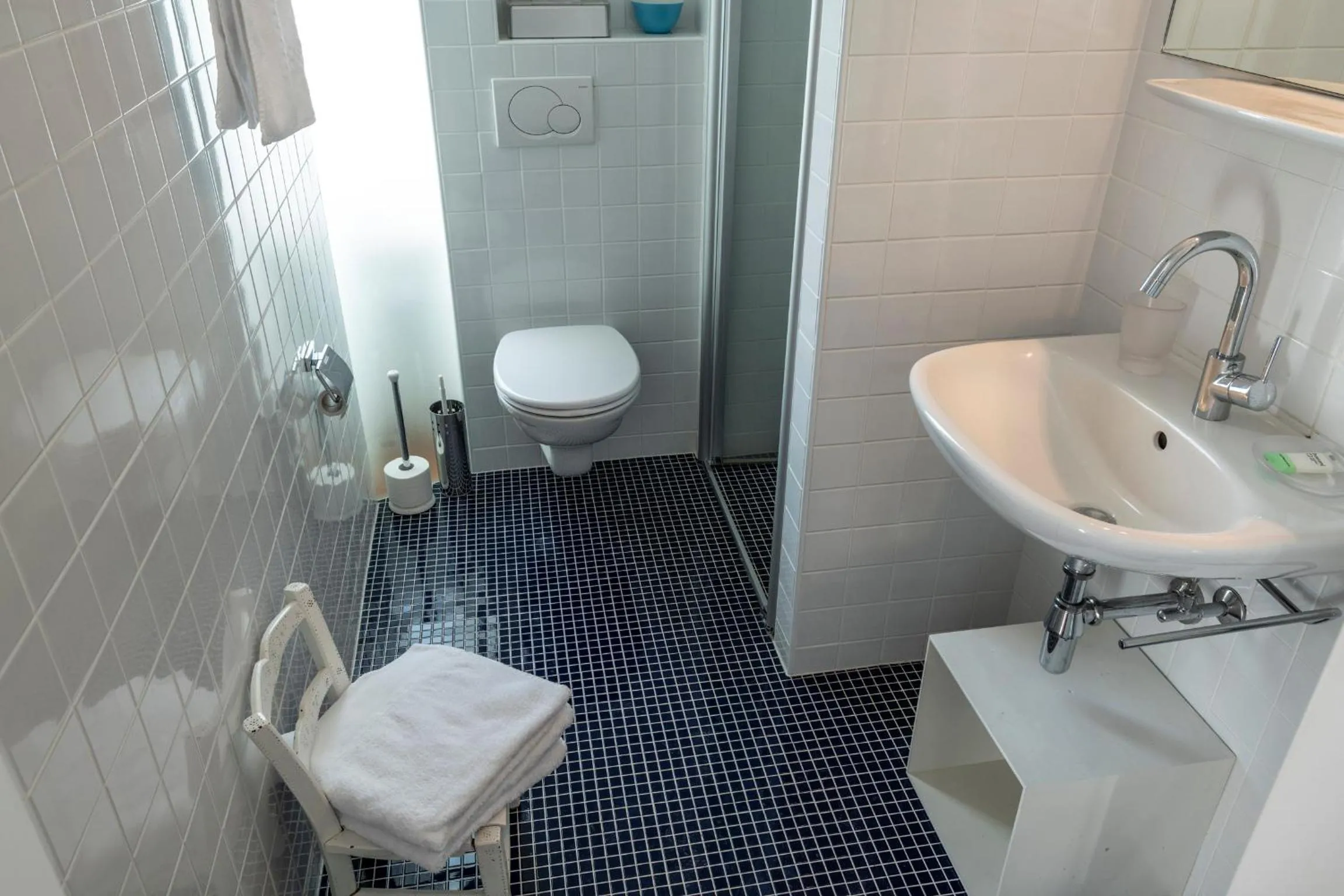 Shower in B&B villa sempreverde