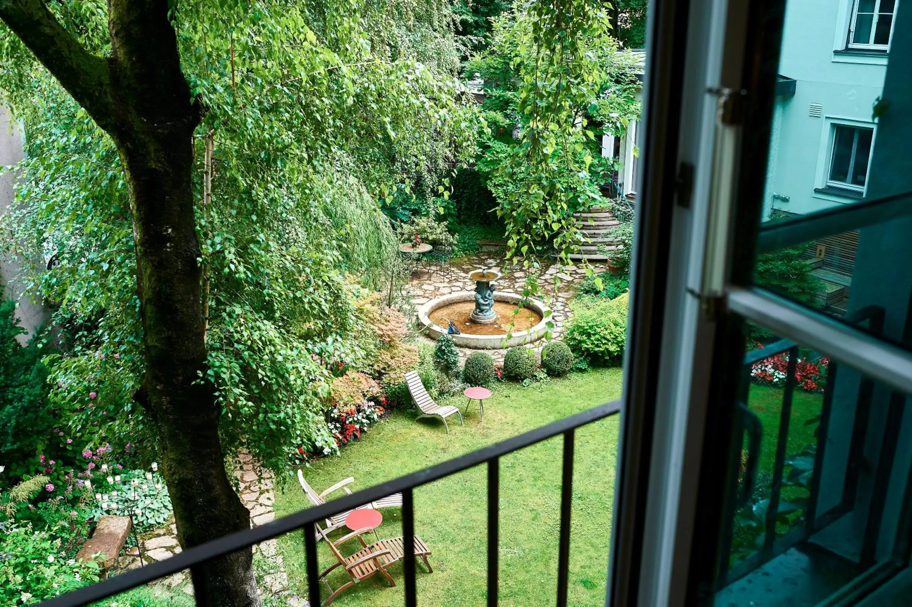 Small Double Room Cozy Garden in Boutique & Design Hotel AUERSPERG Small Double Room Cozy Garden in Boutique & Design Hotel AUERSPERG