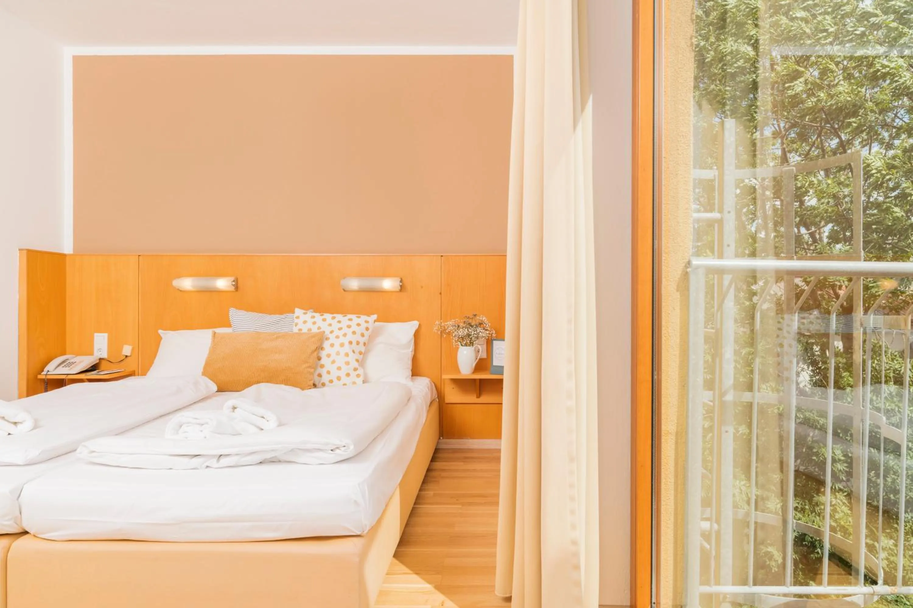 Bedroom, Bed in Art Hotel Vienna