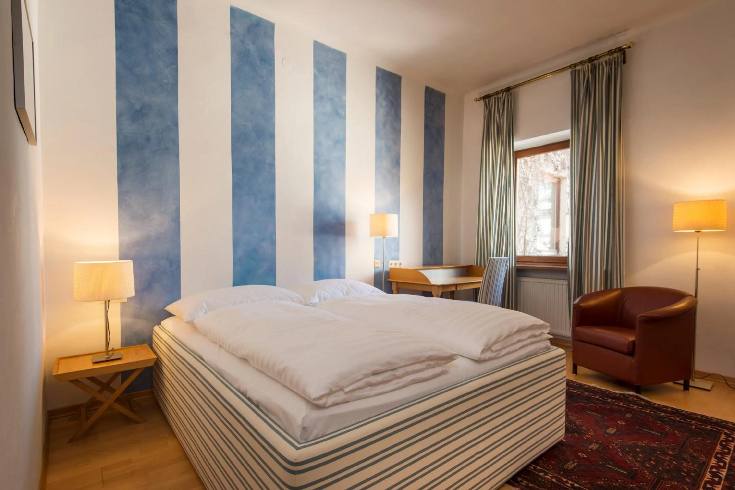 Bedroom, Bed in Hotel Kunsthof