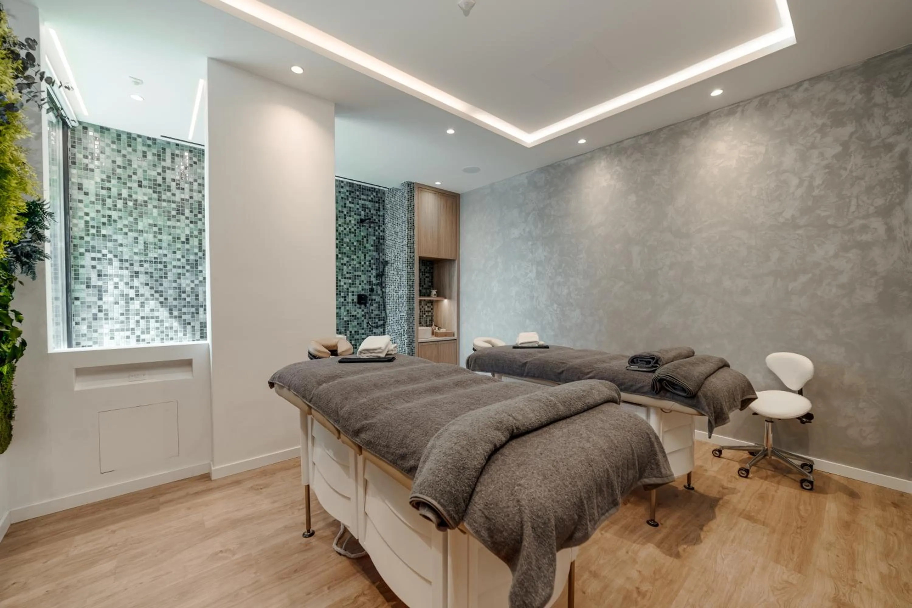 Spa and wellness centre/facilities in Periyiali Konnos Villas Beach Resort