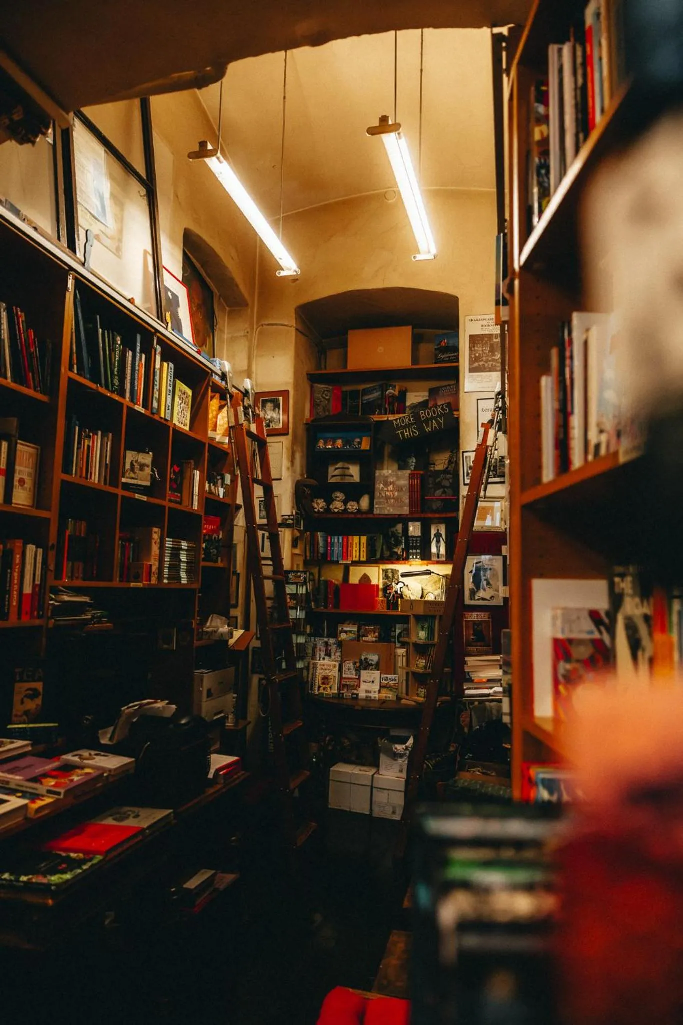 Library in Miiro Spittelberg NEW OPENING