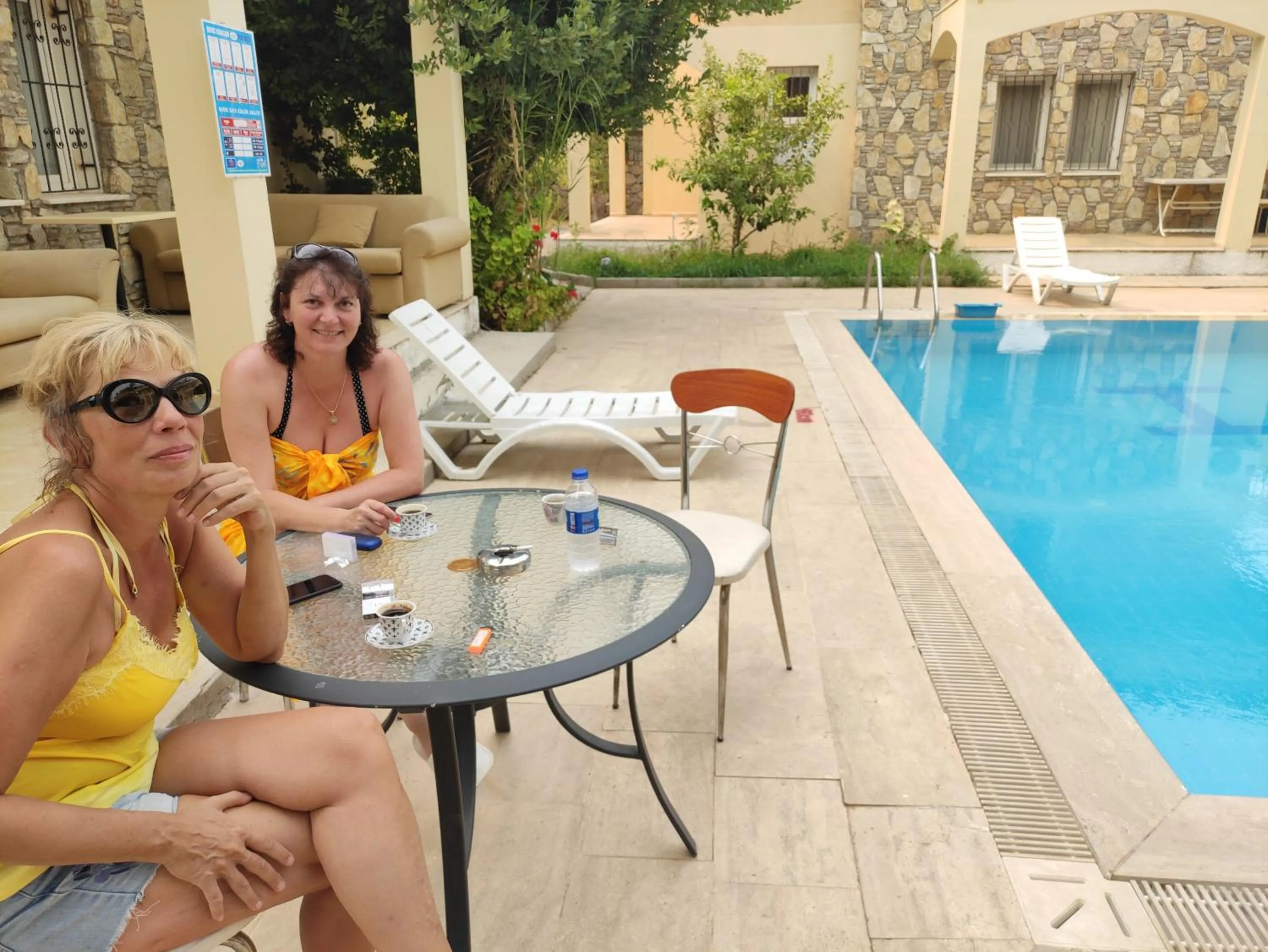 People in çileks apart otel