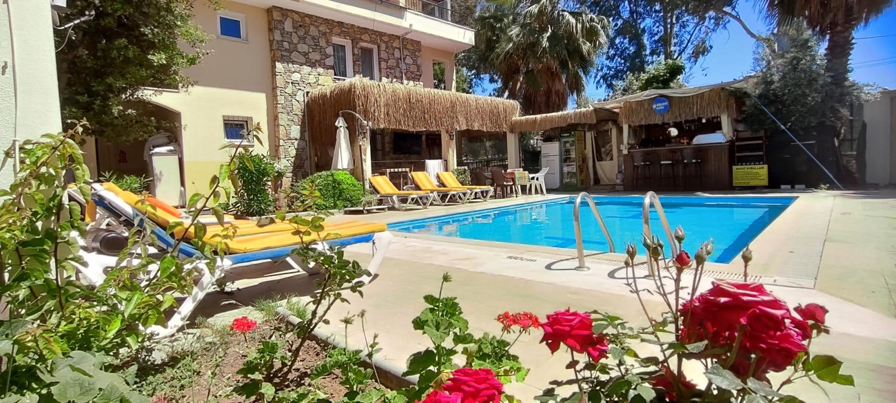 Property building in çileks apart otel