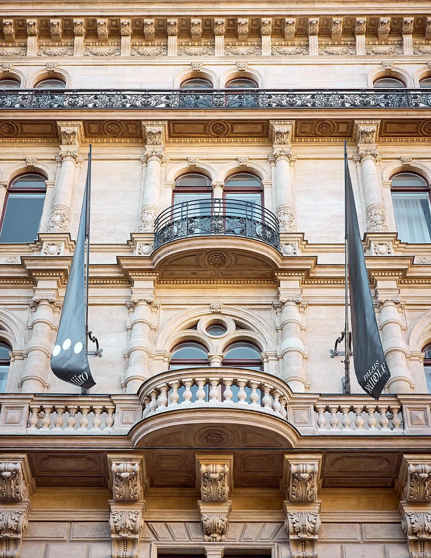 Facade/entrance in Miiro Palais Rudolf NEW OPENING