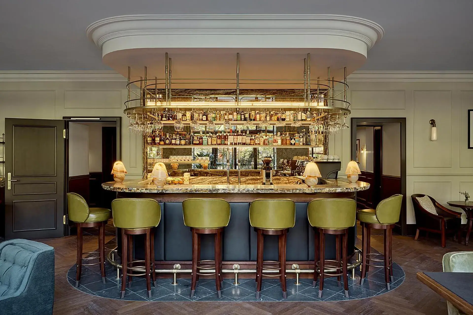 Lounge or bar in Miiro Palais Rudolf NEW OPENING Lounge or bar in Miiro Palais Rudolf NEW OPENING