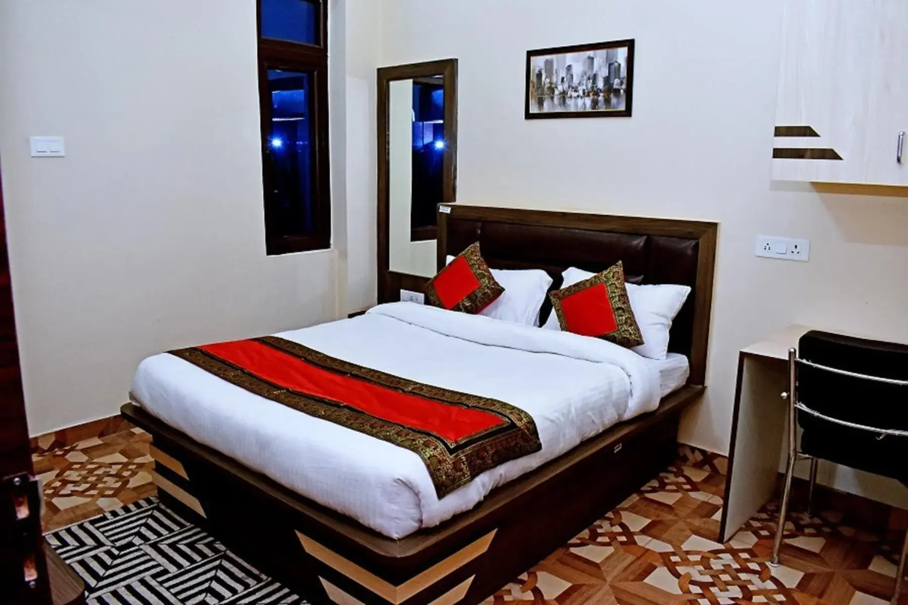 Bedroom, Bed in Hotel KB Palace Bedroom, Bed in Hotel KB Palace