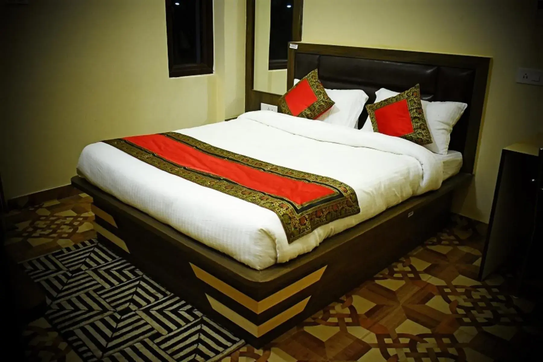 Bedroom, Bed in Hotel KB Palace Bedroom, Bed in Hotel KB Palace