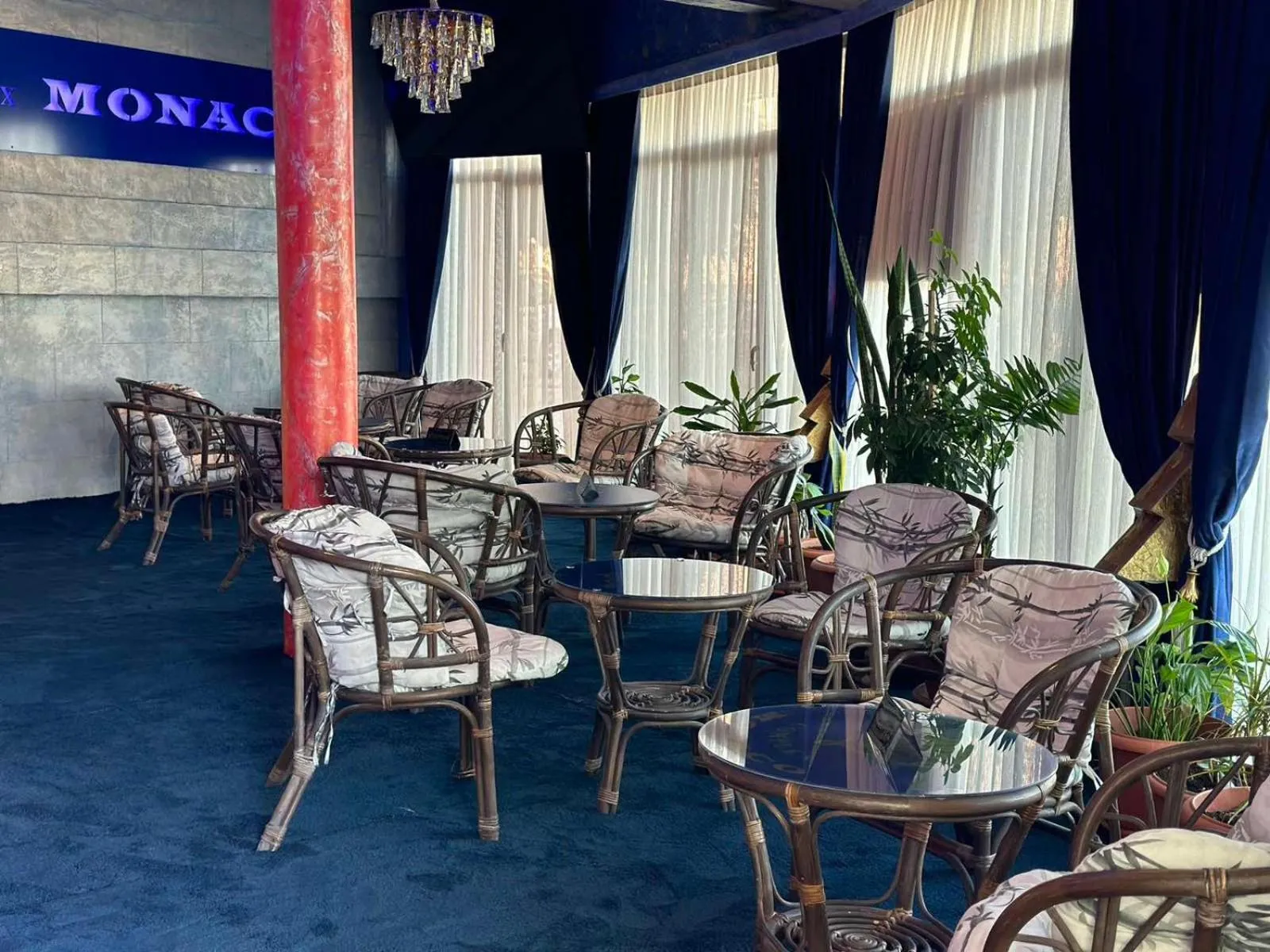 Restaurant/places to eat in Complex MONACO HOTEL & CASINO