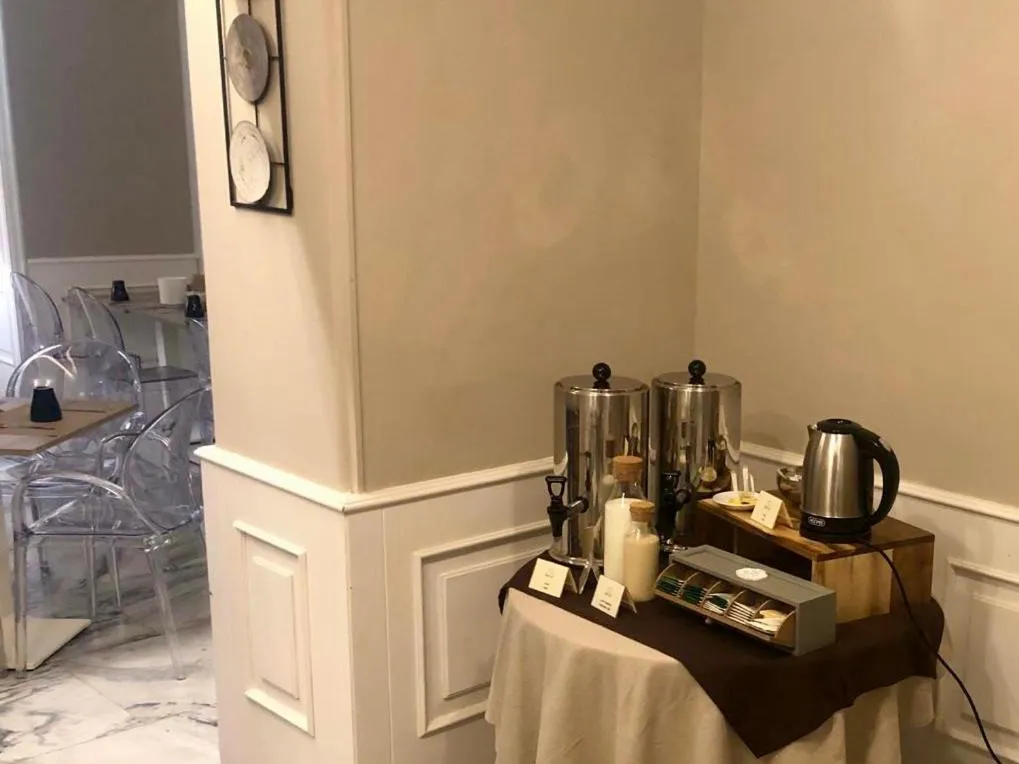 Continental breakfast in Hotel Bristol