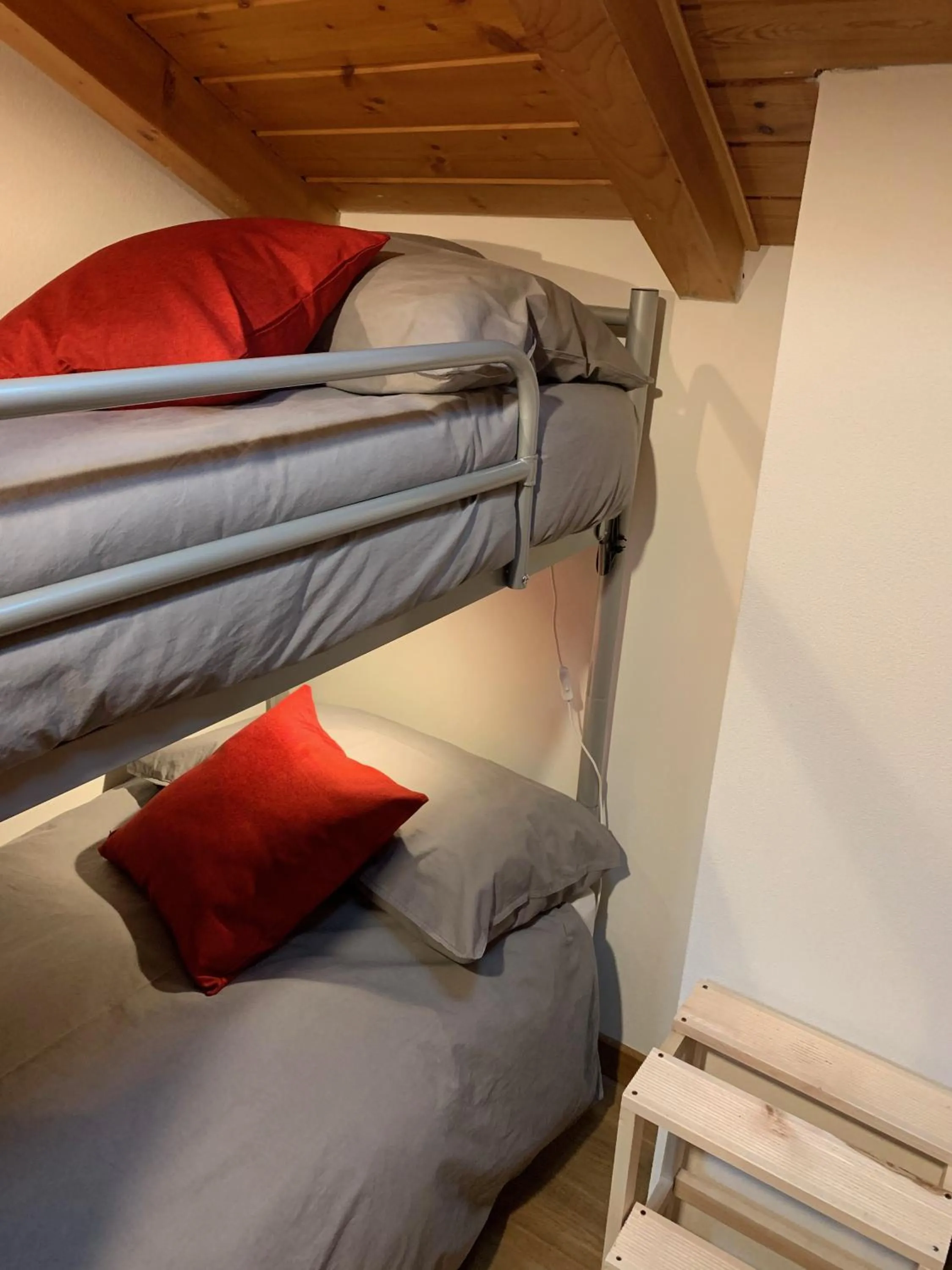 bunk bed, Bed in Mansarda D&D Bormio