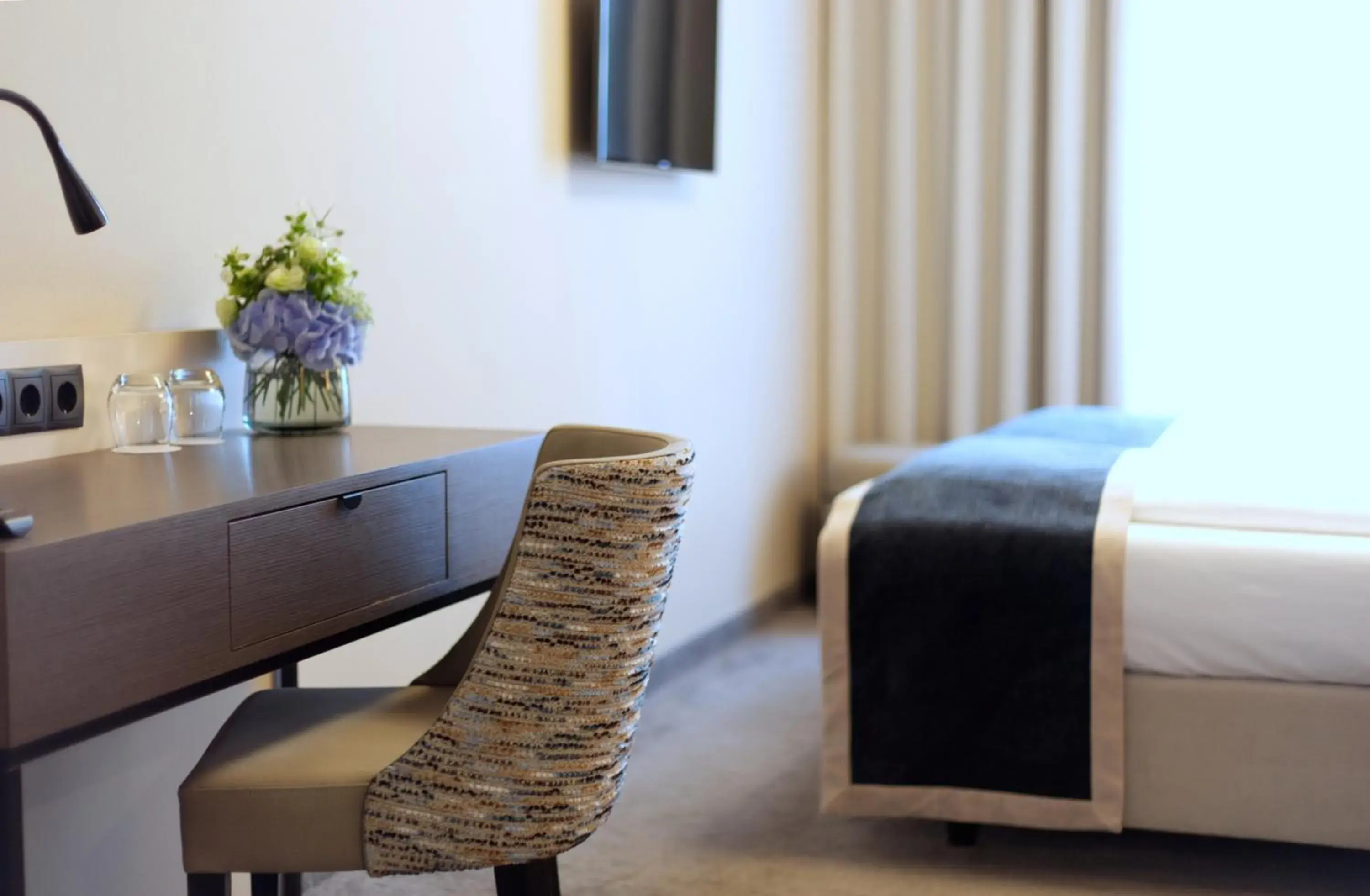 Seating area, Bed in Drei Kronen Hotel Wien City Seating area, Bed in Drei Kronen Hotel Wien City