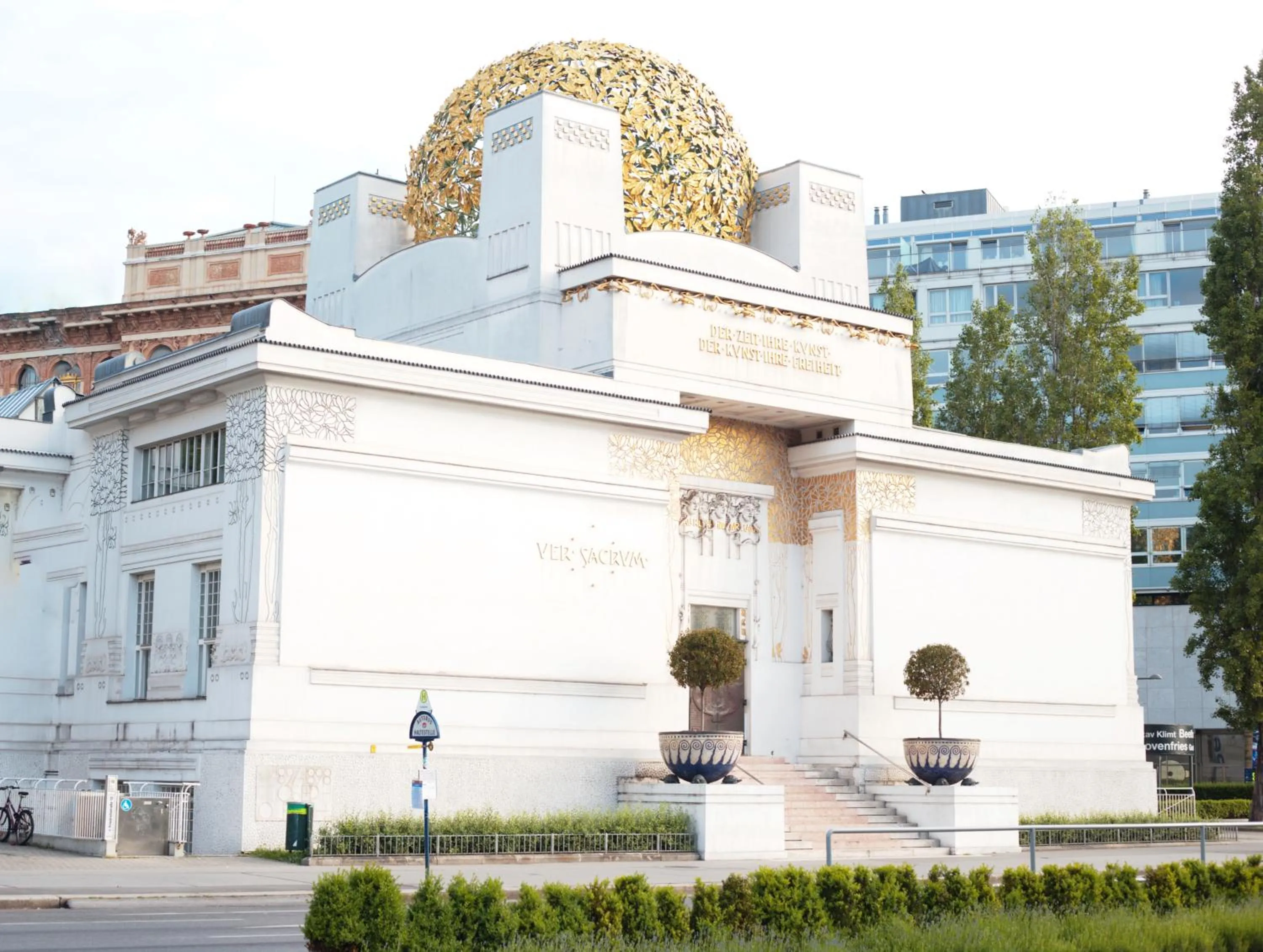 Nearby landmark in Drei Kronen Hotel Wien City