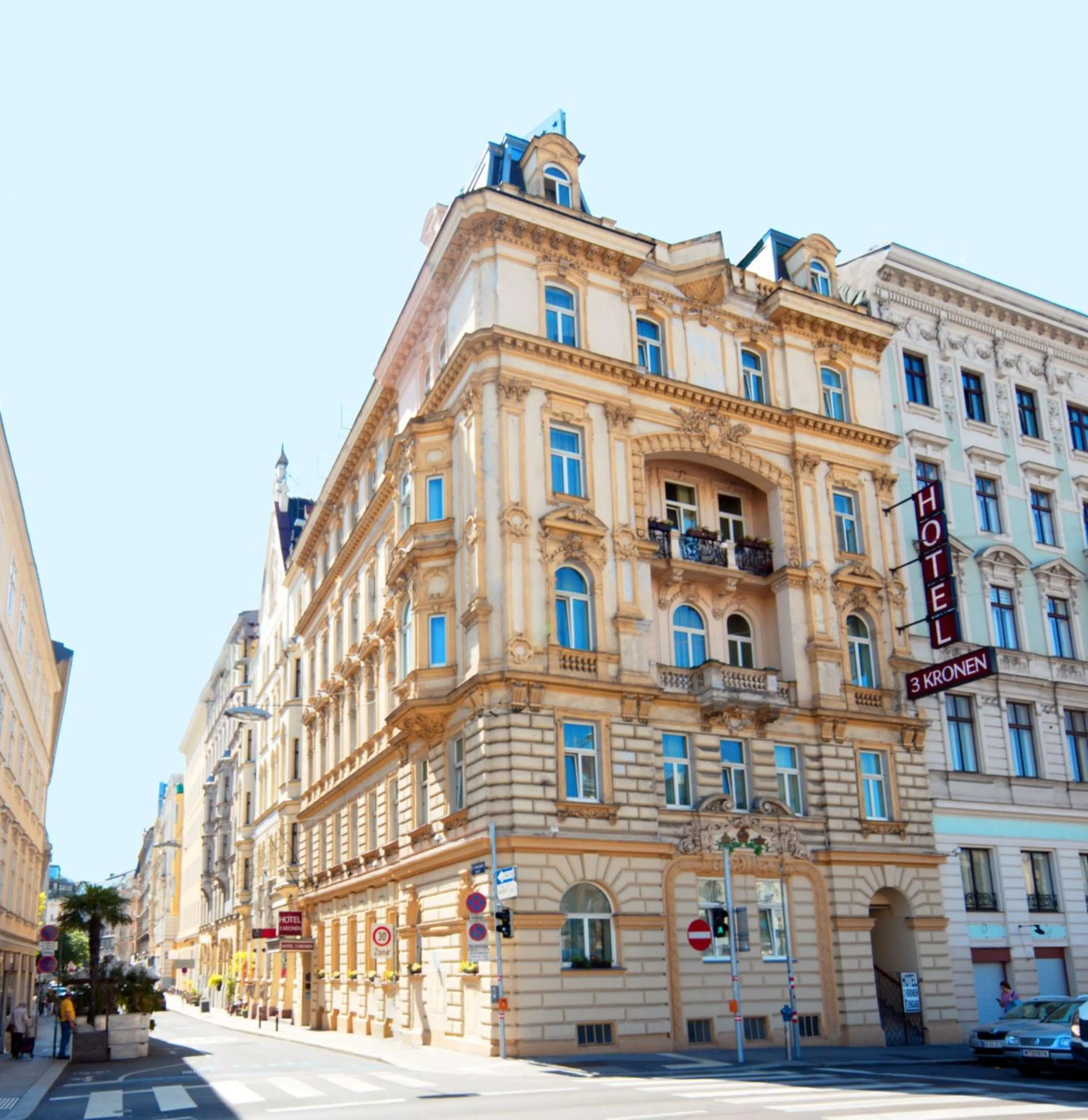 Property building in Drei Kronen Hotel Wien City
