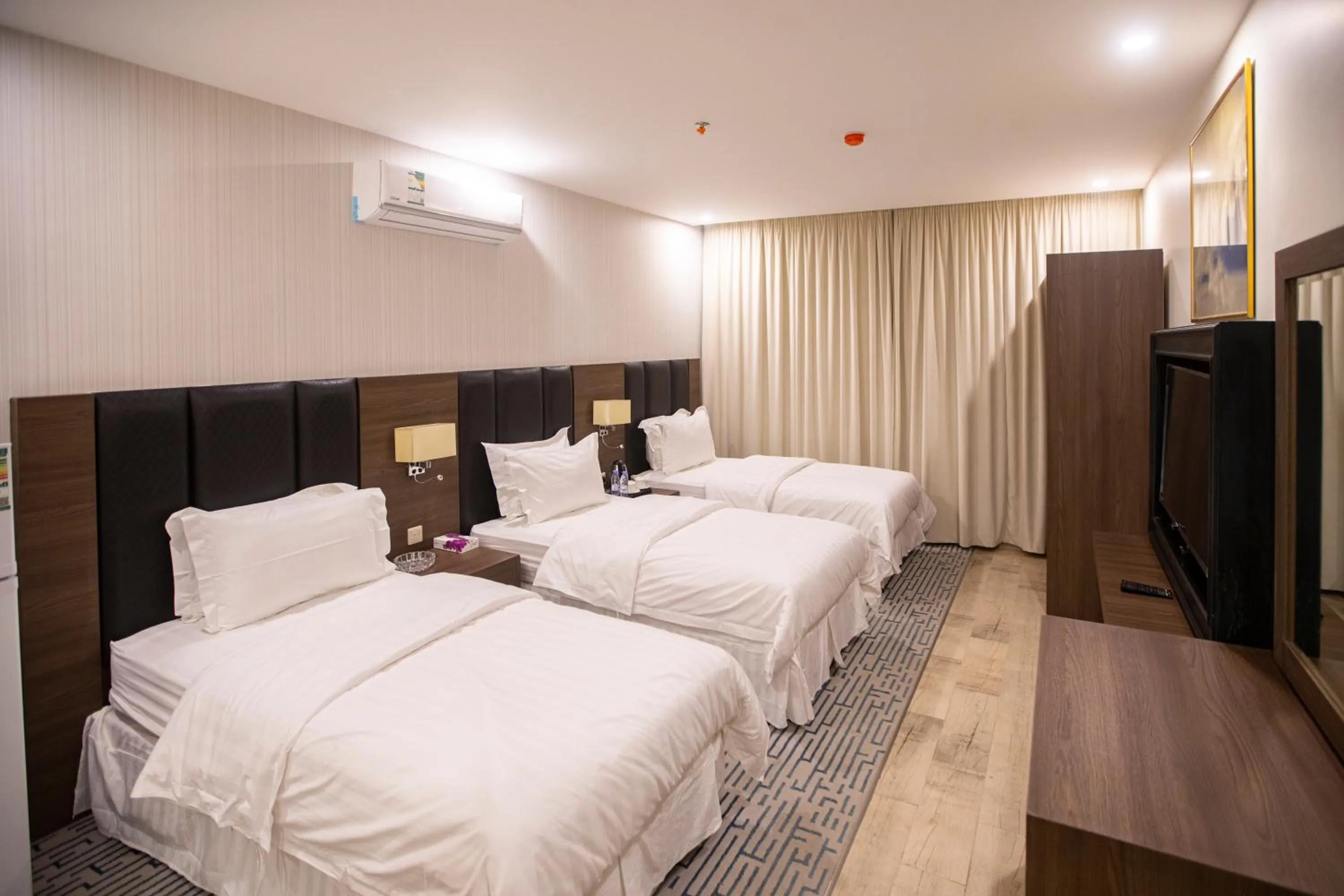 Shower, Bed in Olive Tree Hotel