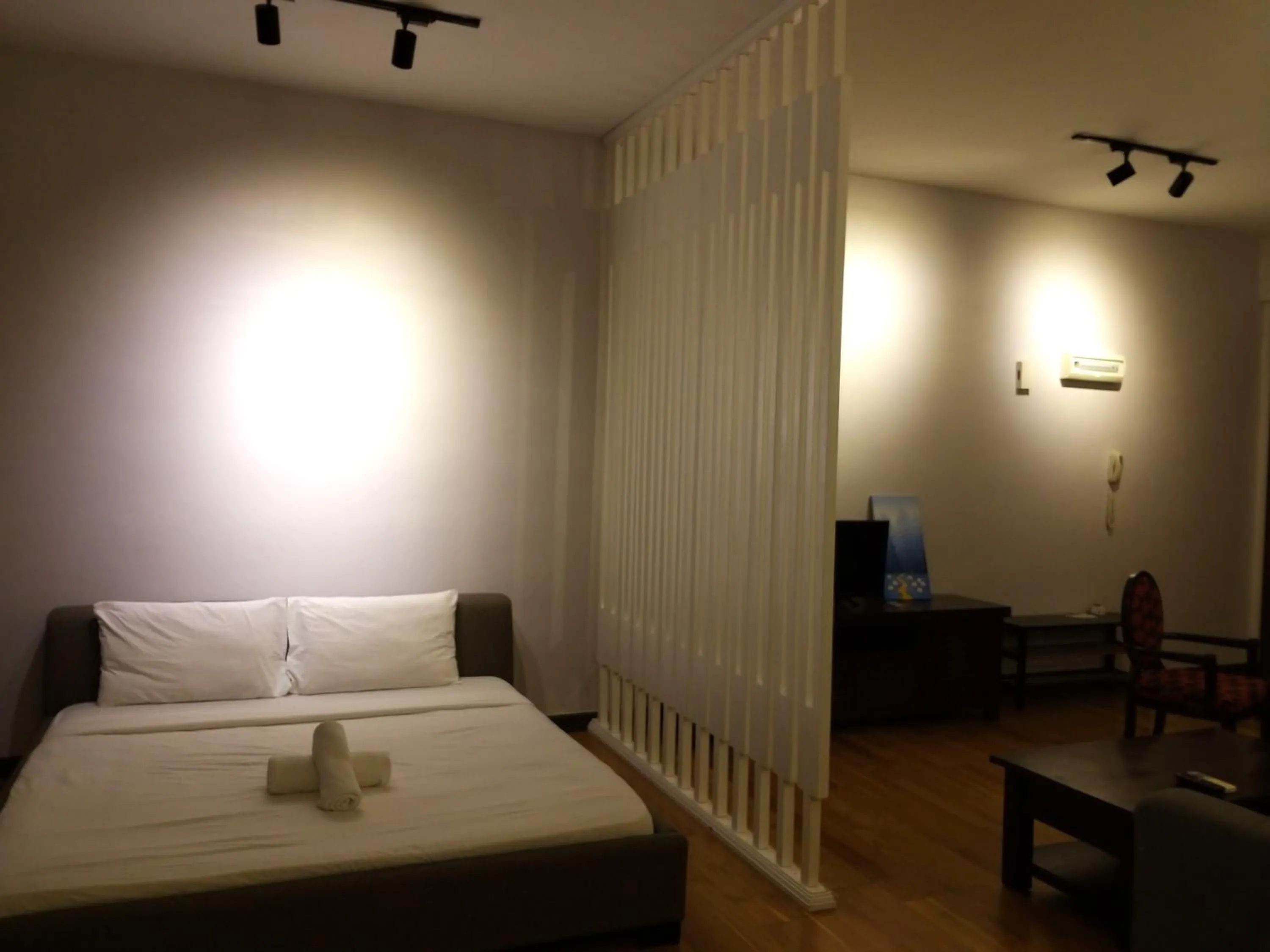 Bed in Wonderful KLCC View at Regalia Suites