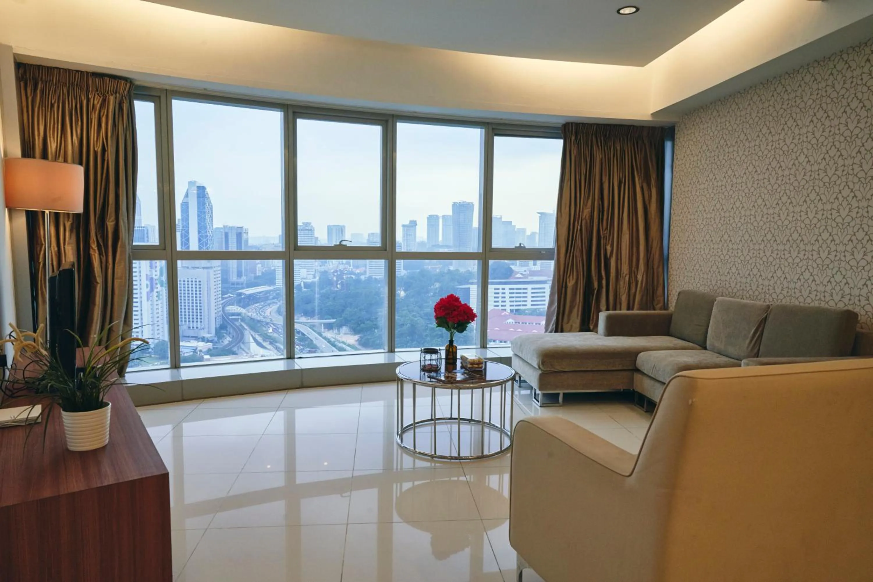 Wonderful KLCC View at Regalia Suites