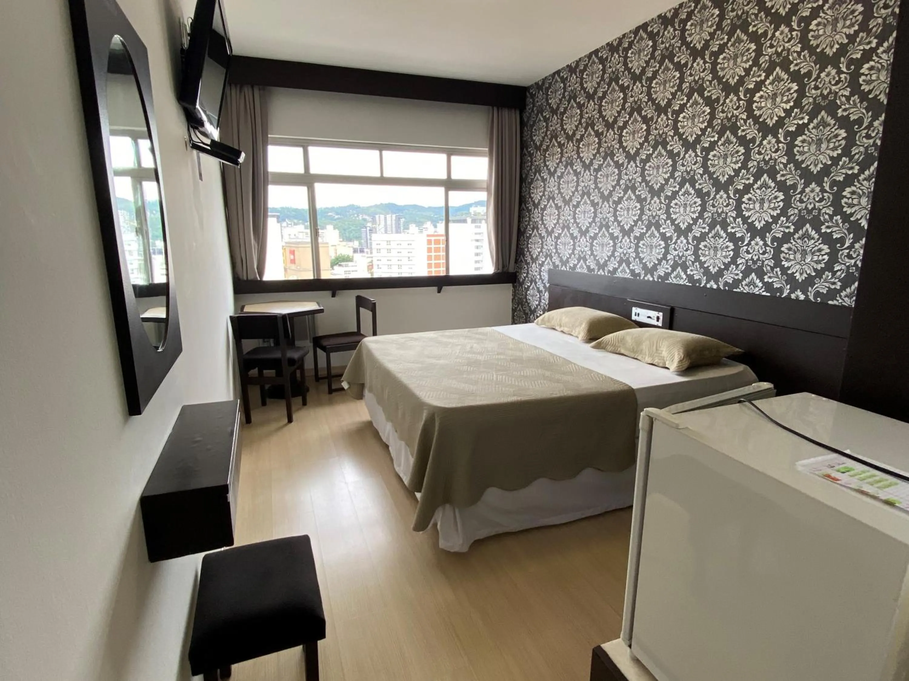 Bedroom in Hotel Europa