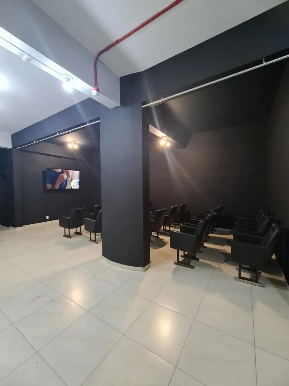 Communal lounge/ TV room in Hotel Europa