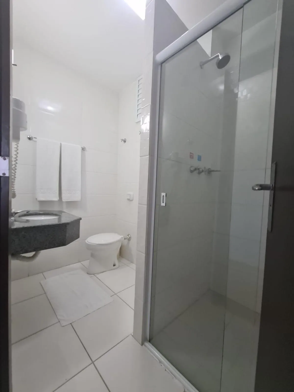 Bathroom in Hotel Europa