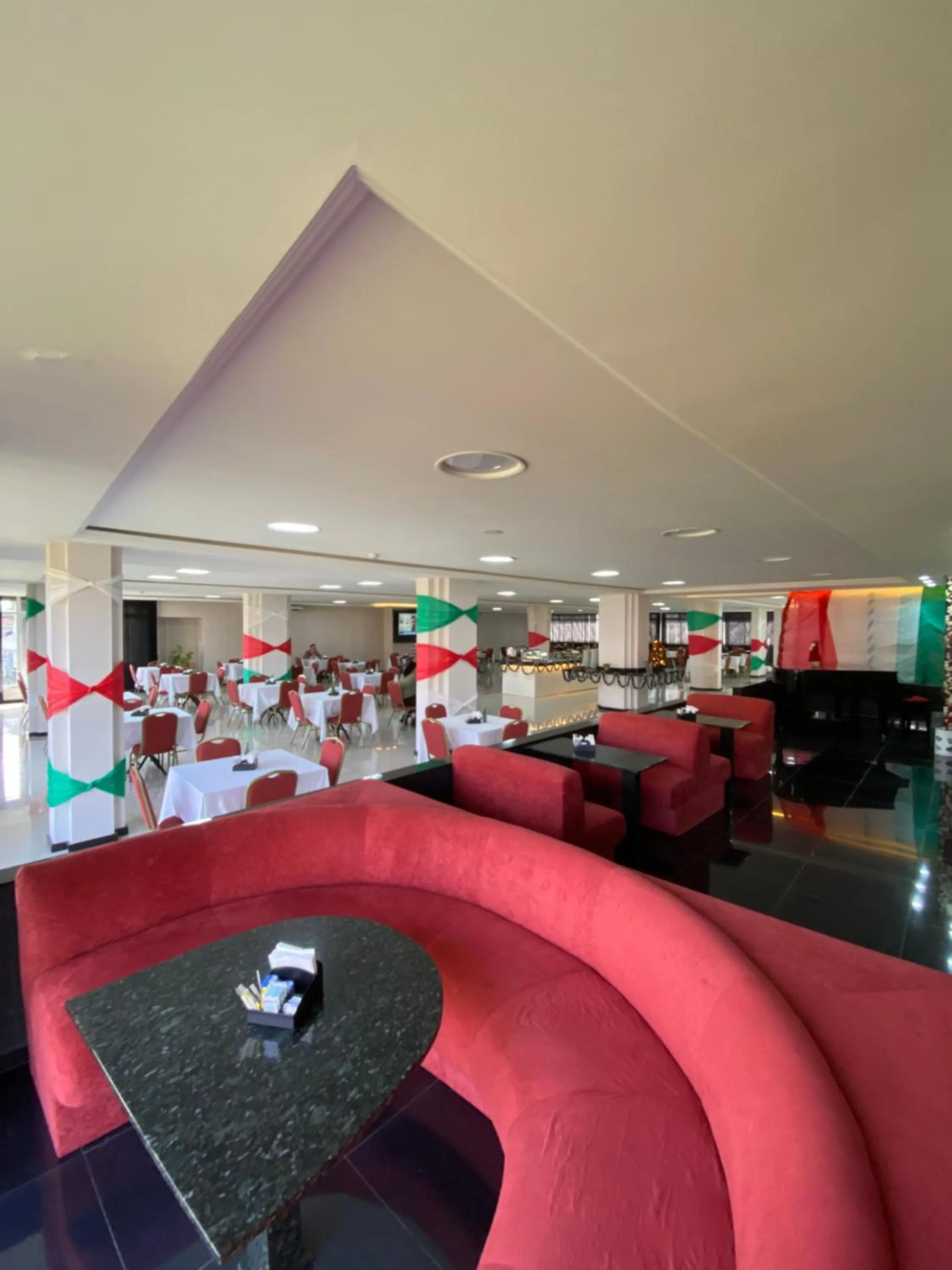 Breakfast in Hotel Europa