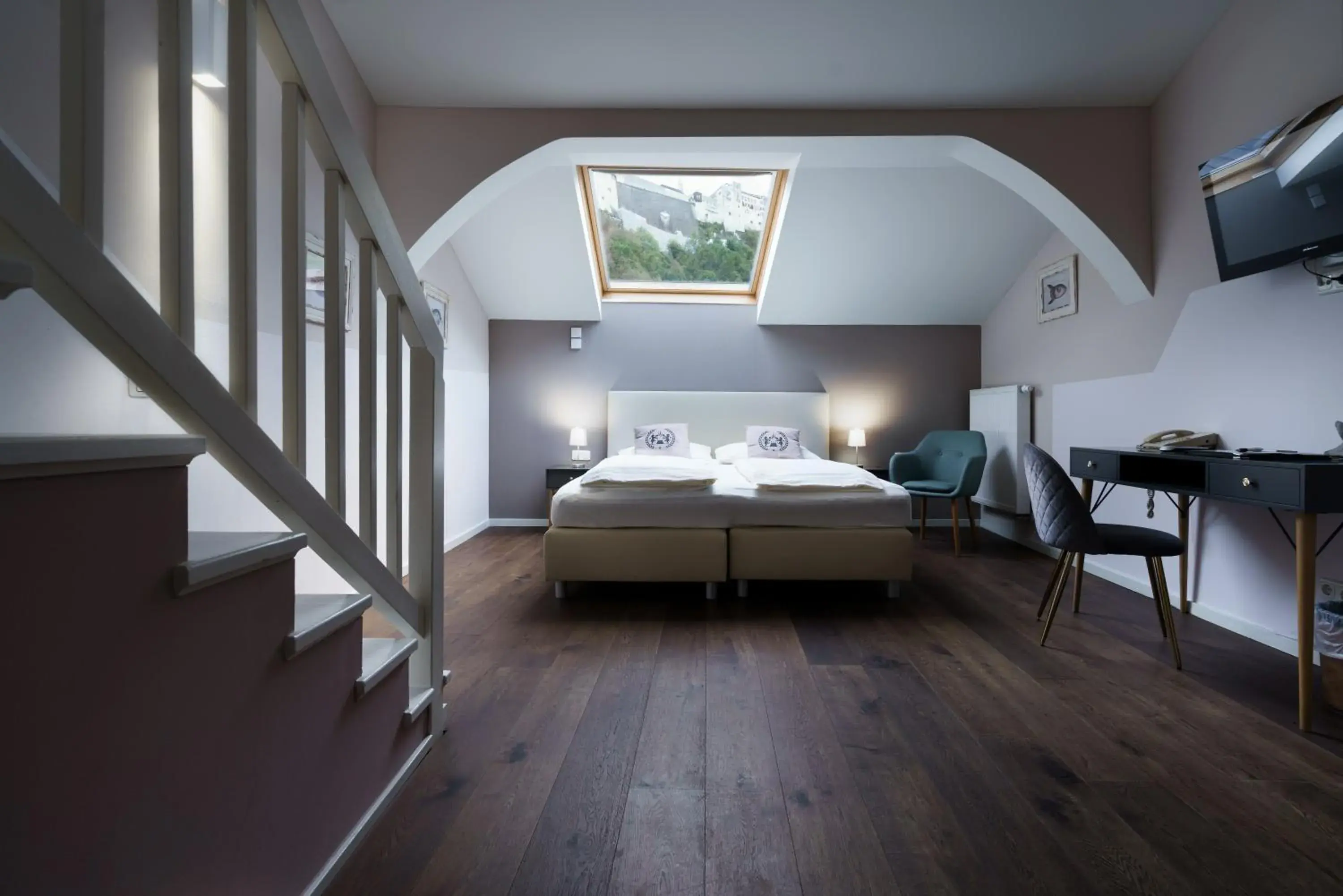 Suite with Fortress View in Altstadthotel Kasererbräu Suite with Fortress View in Altstadthotel Kasererbräu