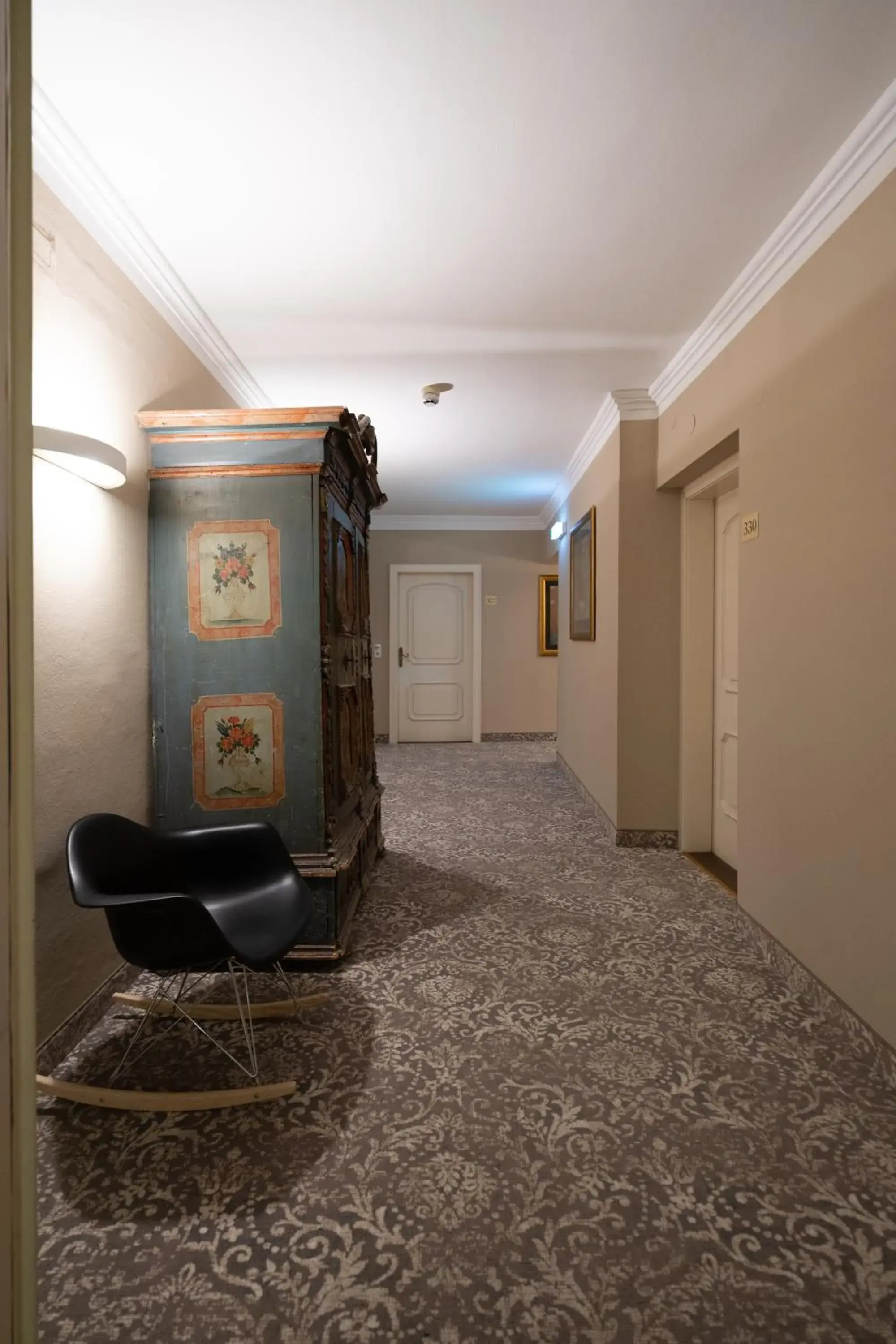 Property building in Altstadthotel Kasererbräu Property building in Altstadthotel Kasererbräu