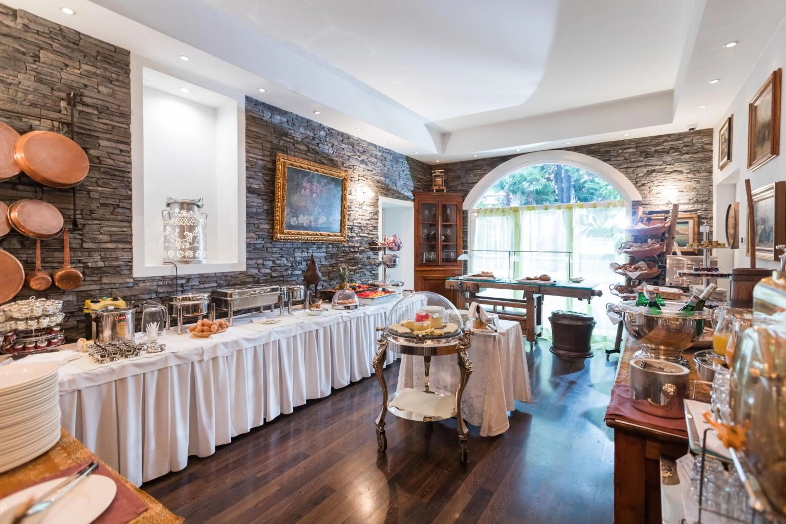 Restaurant/places to eat in Hotel Lido Seegarten