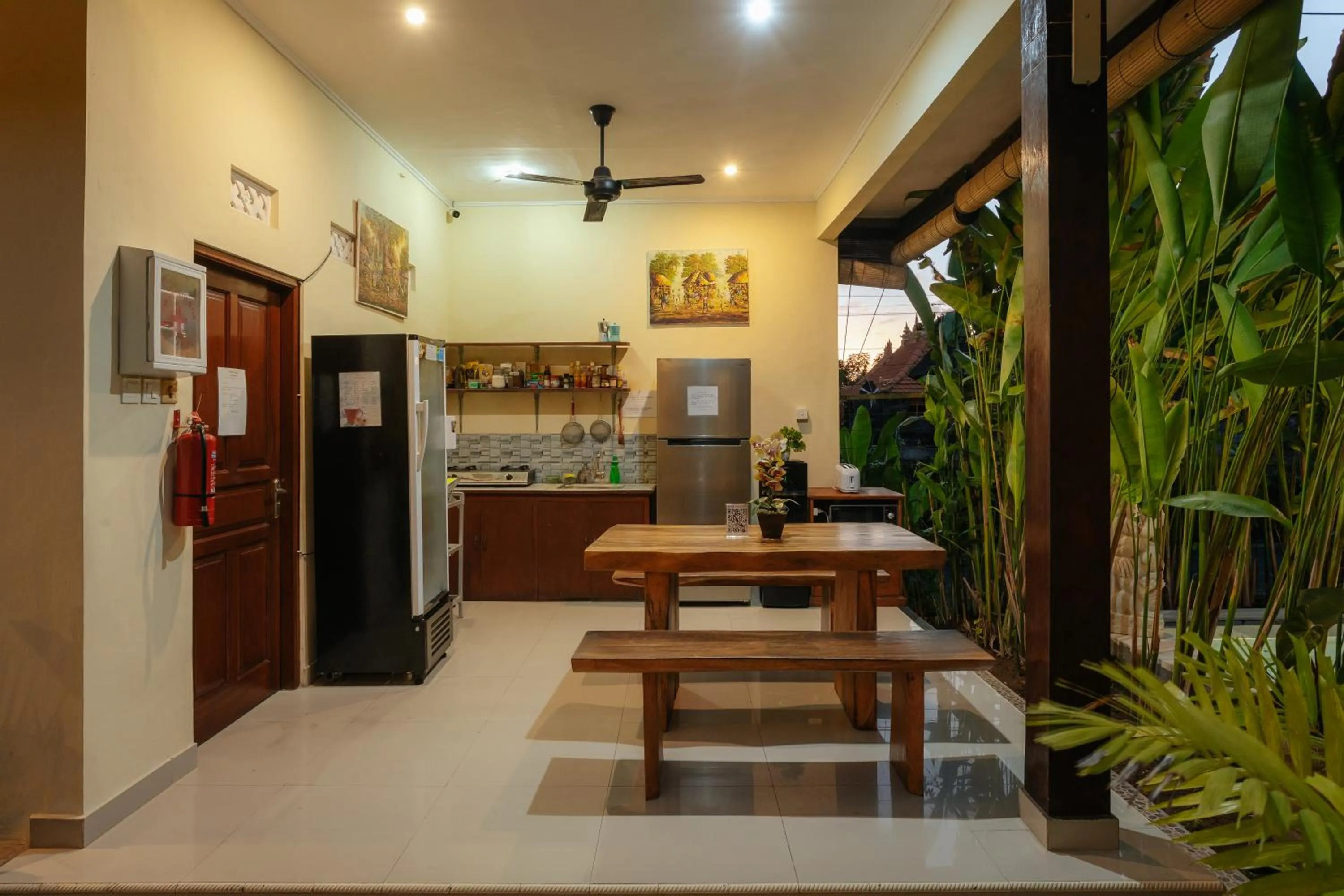 BUBU CANGGU Guesthouse