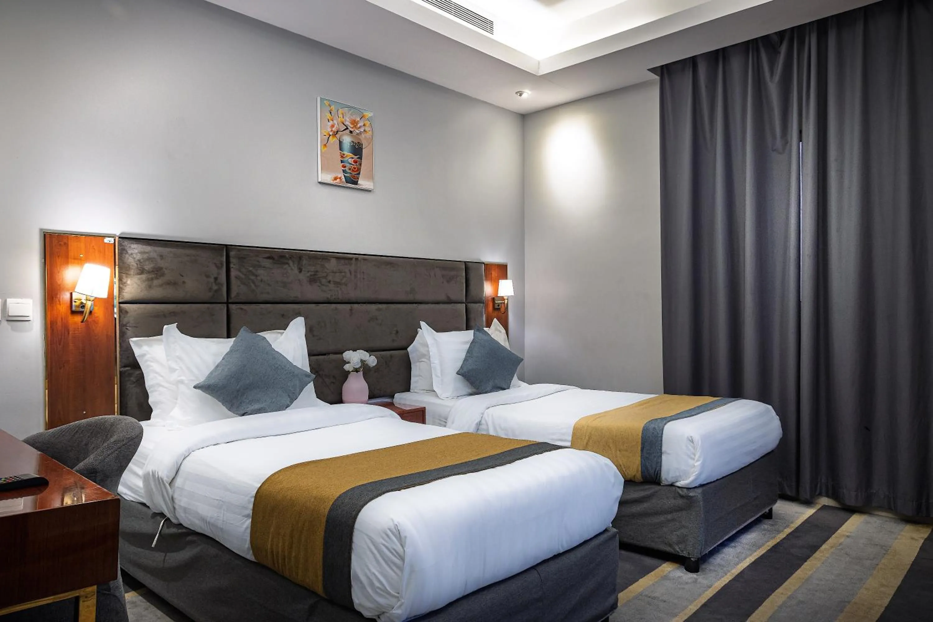 Bed in Rasis Serviced Apartments