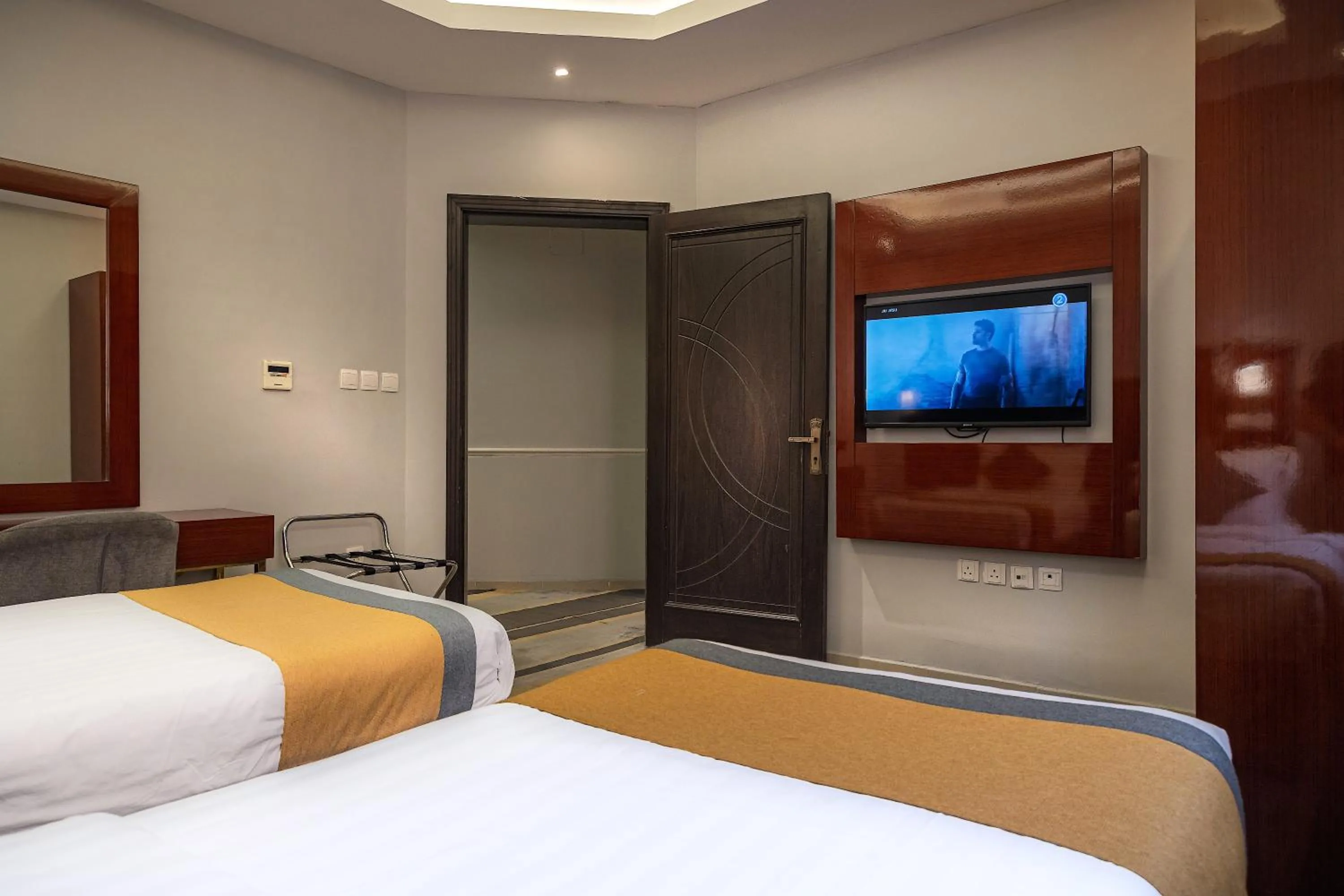 Bed in Rasis Serviced Apartments