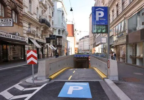 Parking in Aviano Boutique Hotel