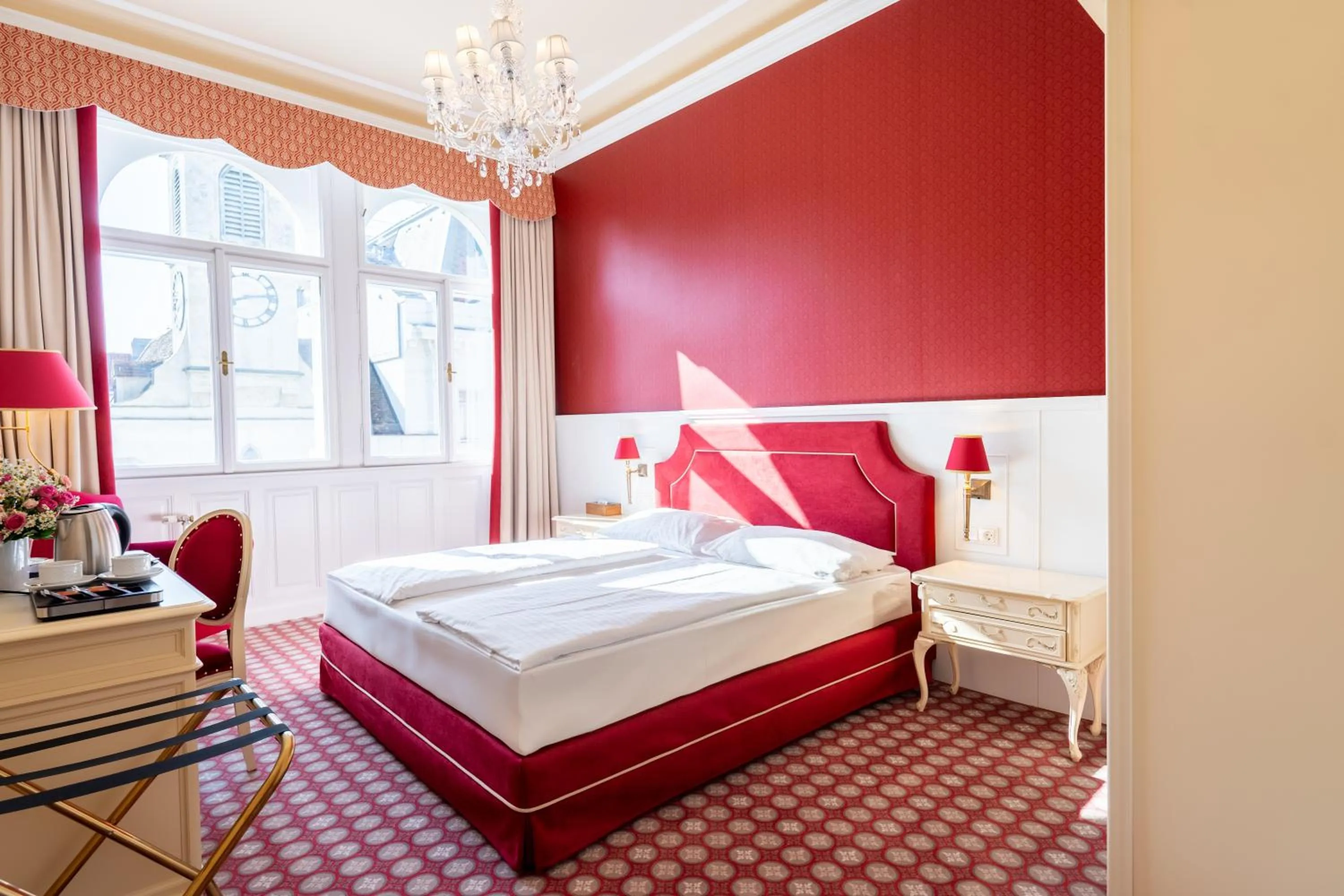 Bed in Aviano Boutique Hotel